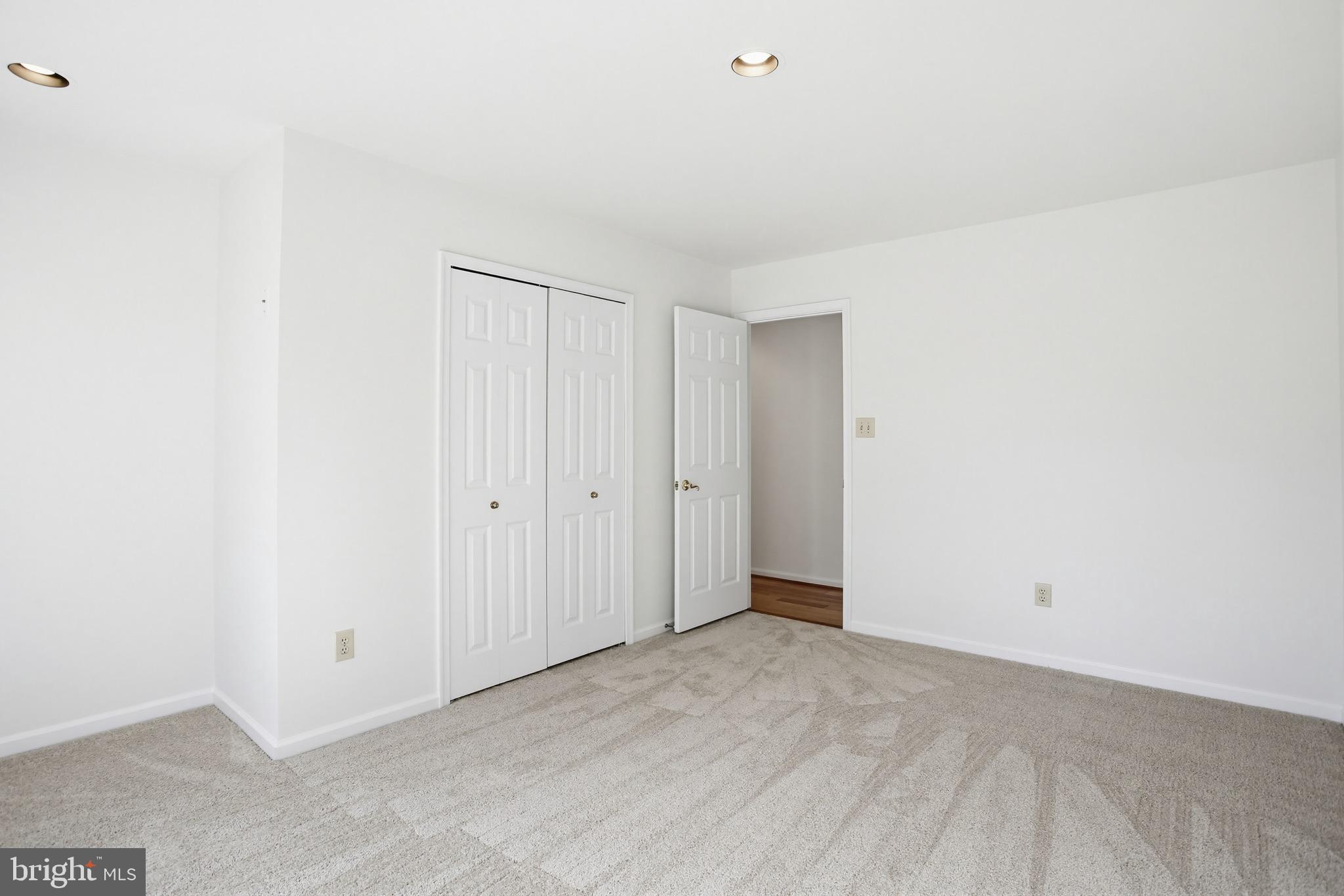 CENTENNIAL MANOR - Residential