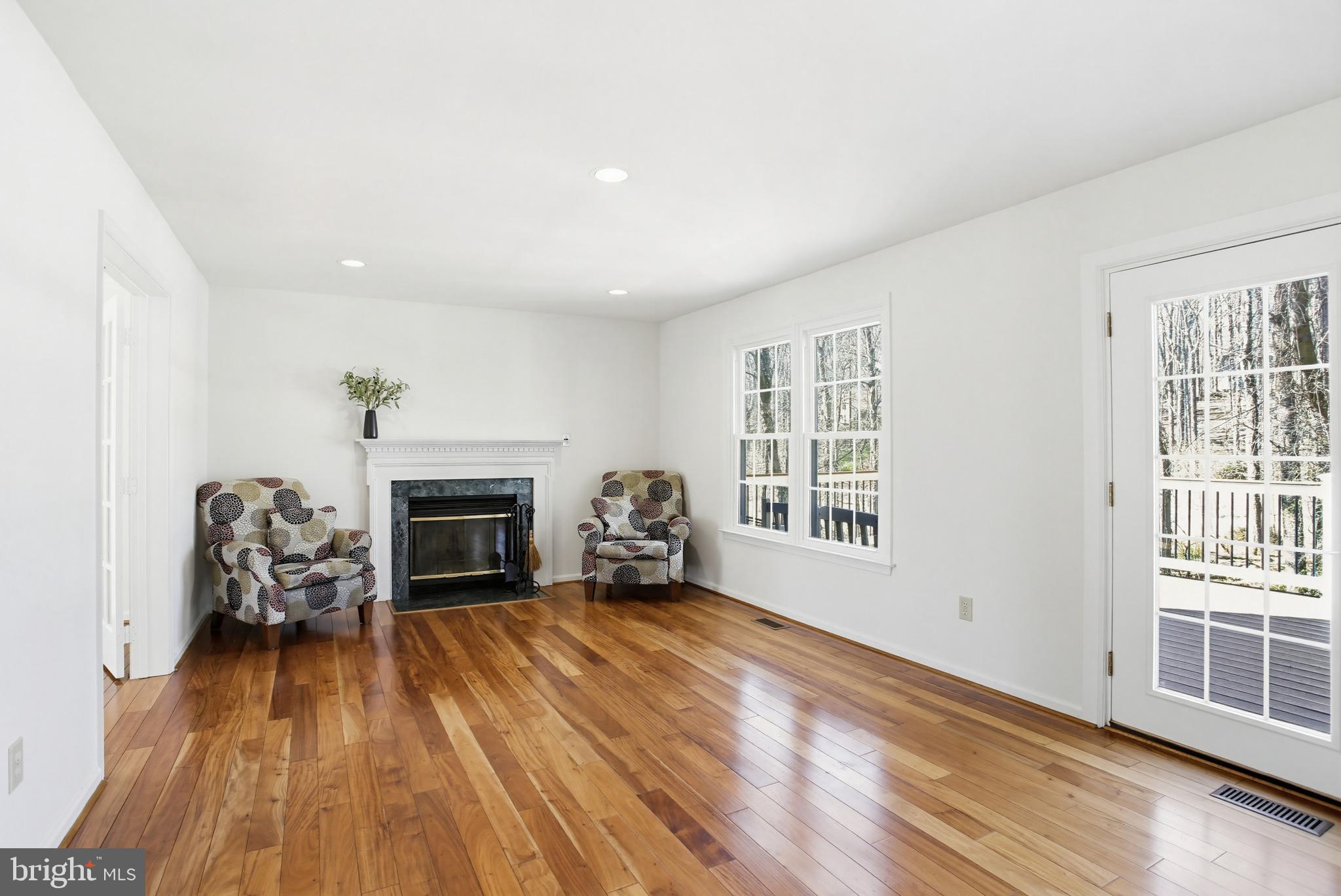 CENTENNIAL MANOR - Residential