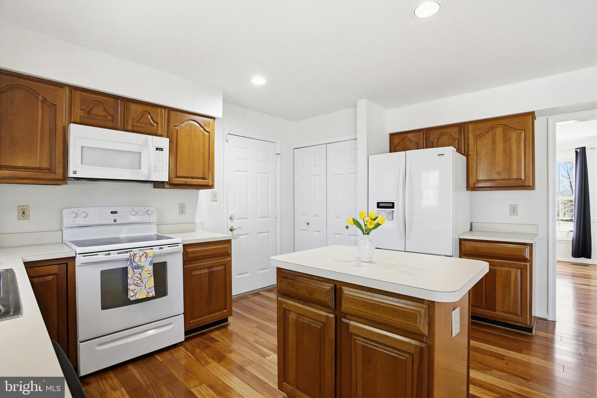 CENTENNIAL MANOR - Residential