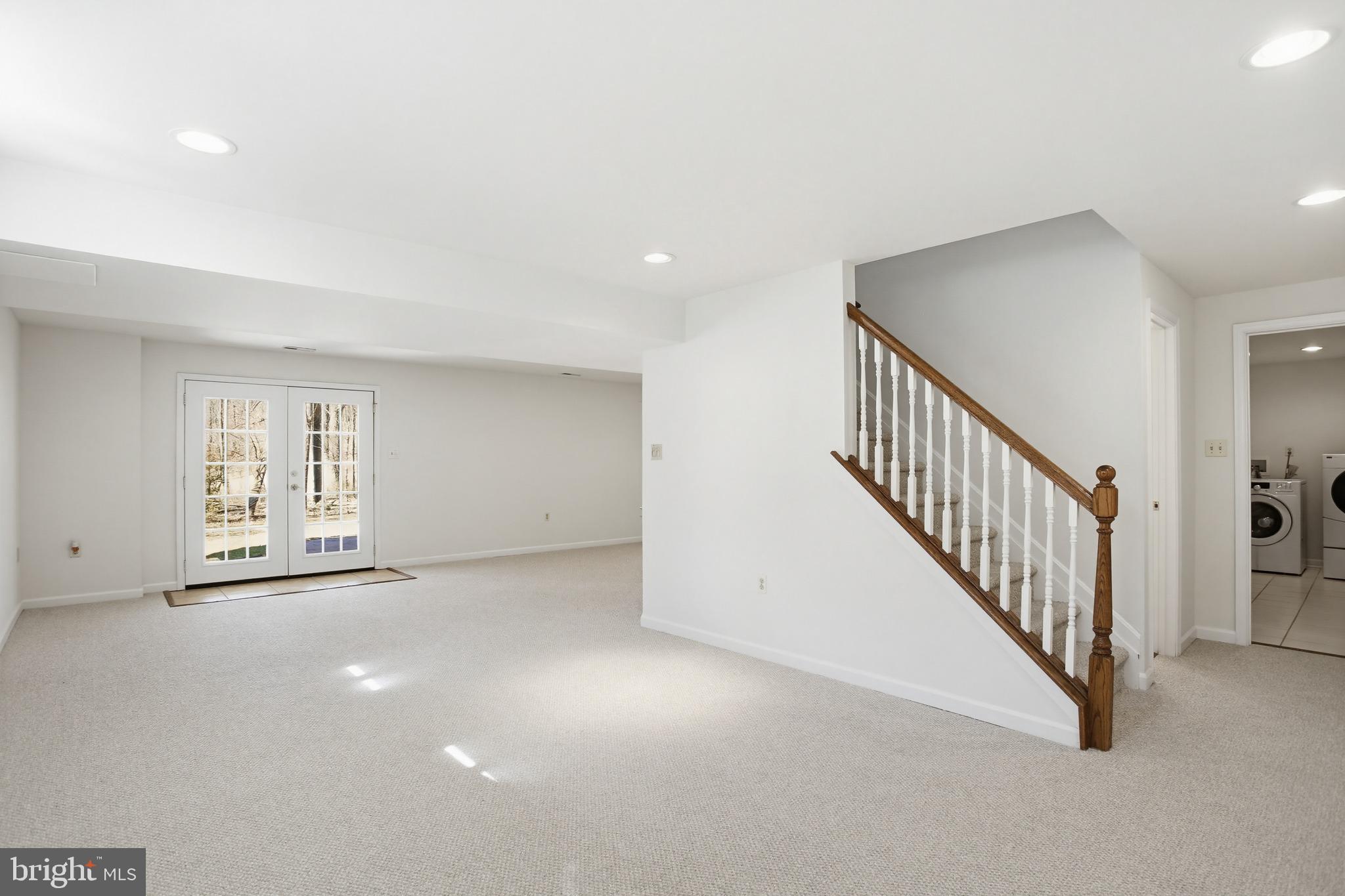 CENTENNIAL MANOR - Residential