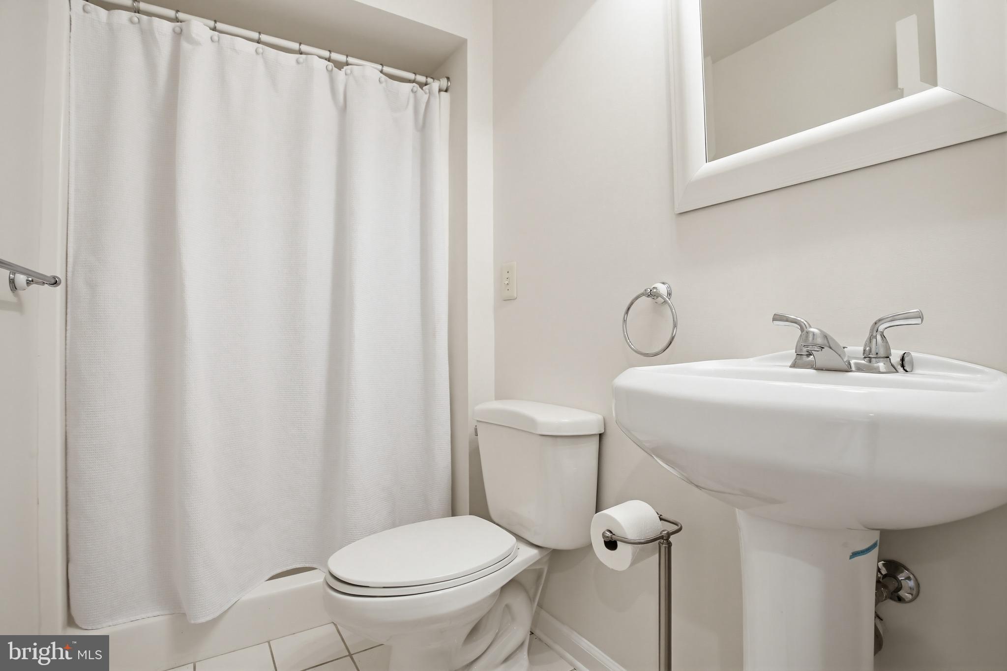 CENTENNIAL MANOR - Residential