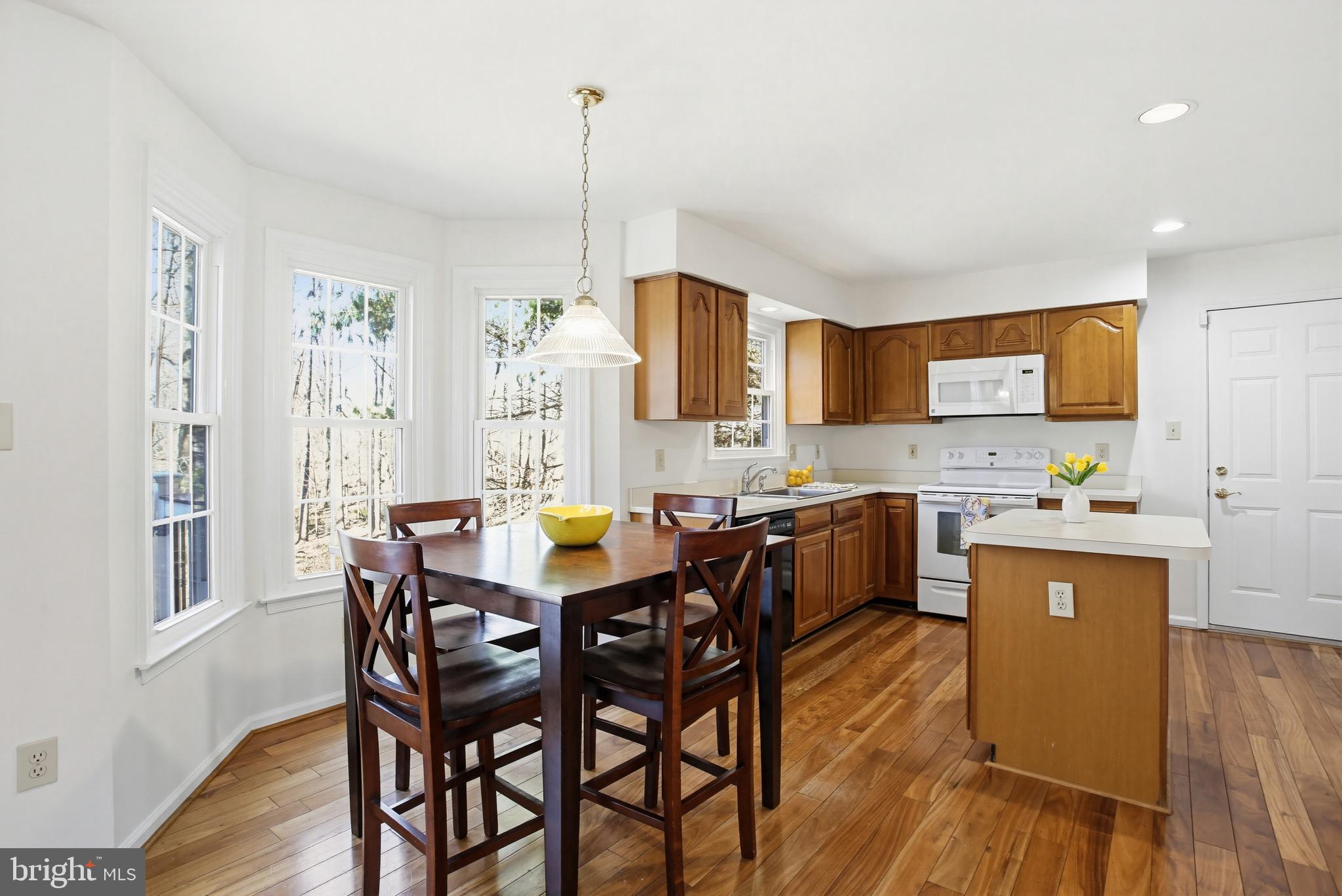 CENTENNIAL MANOR - Residential