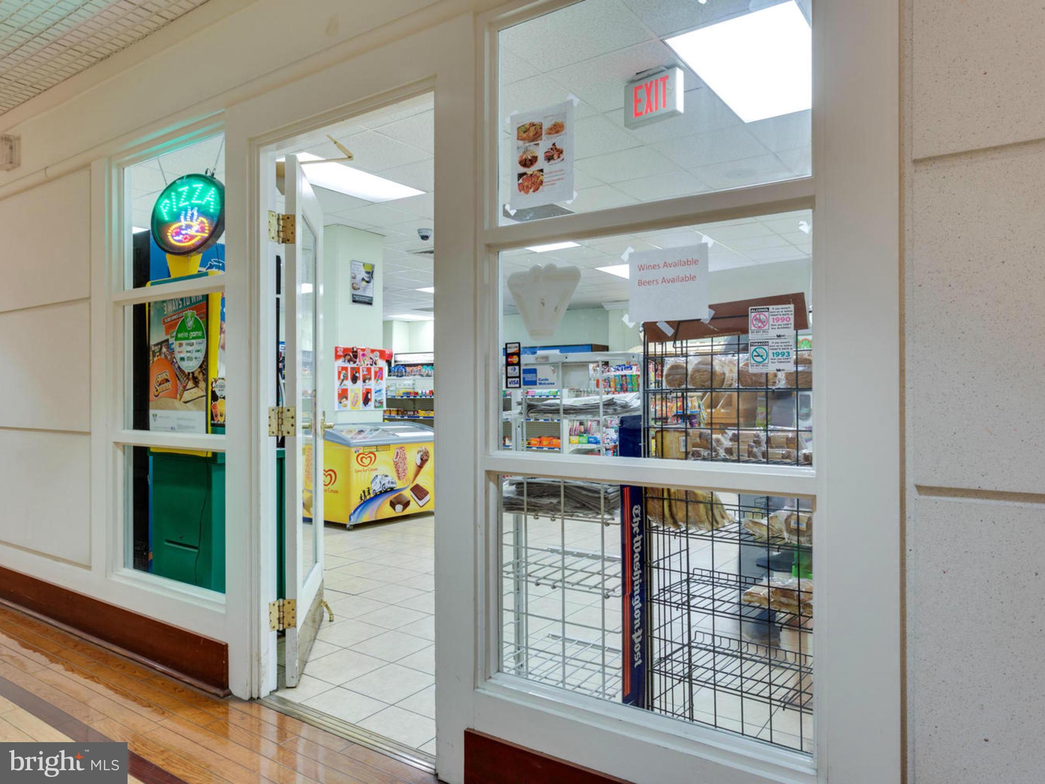 WATERGATE AT LANDMARK - Residential Lease