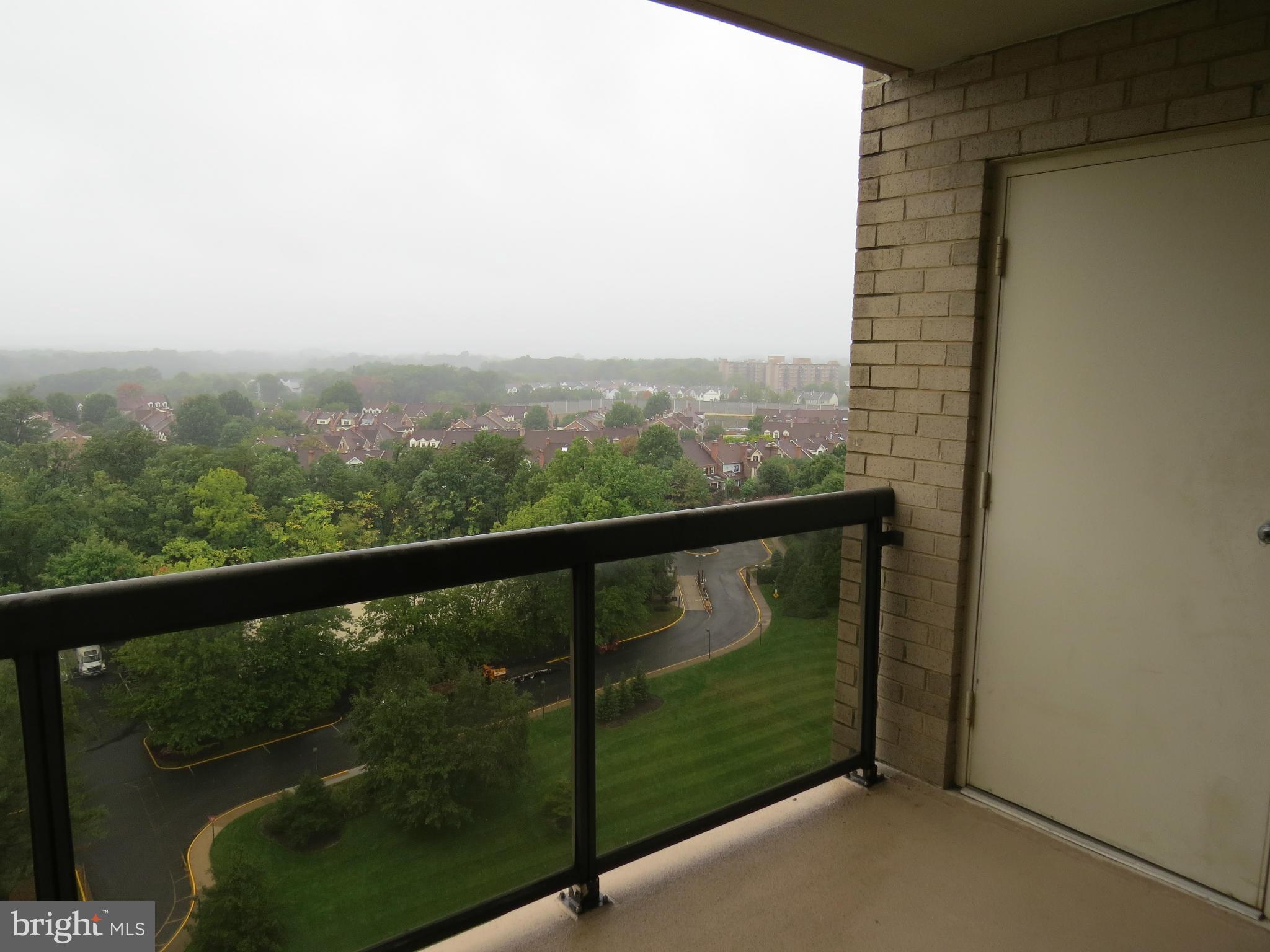 WATERGATE AT LANDMARK - Residential Lease