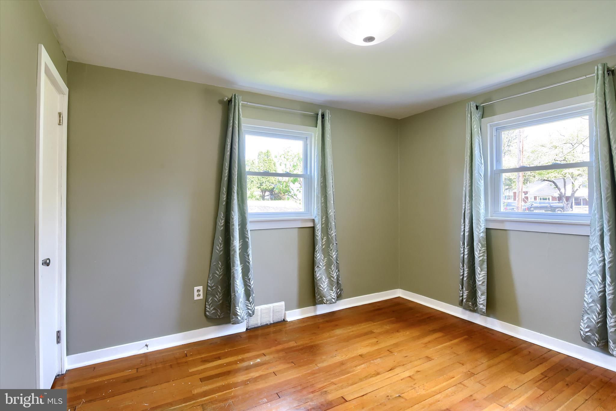 HUNTFIELD - Residential