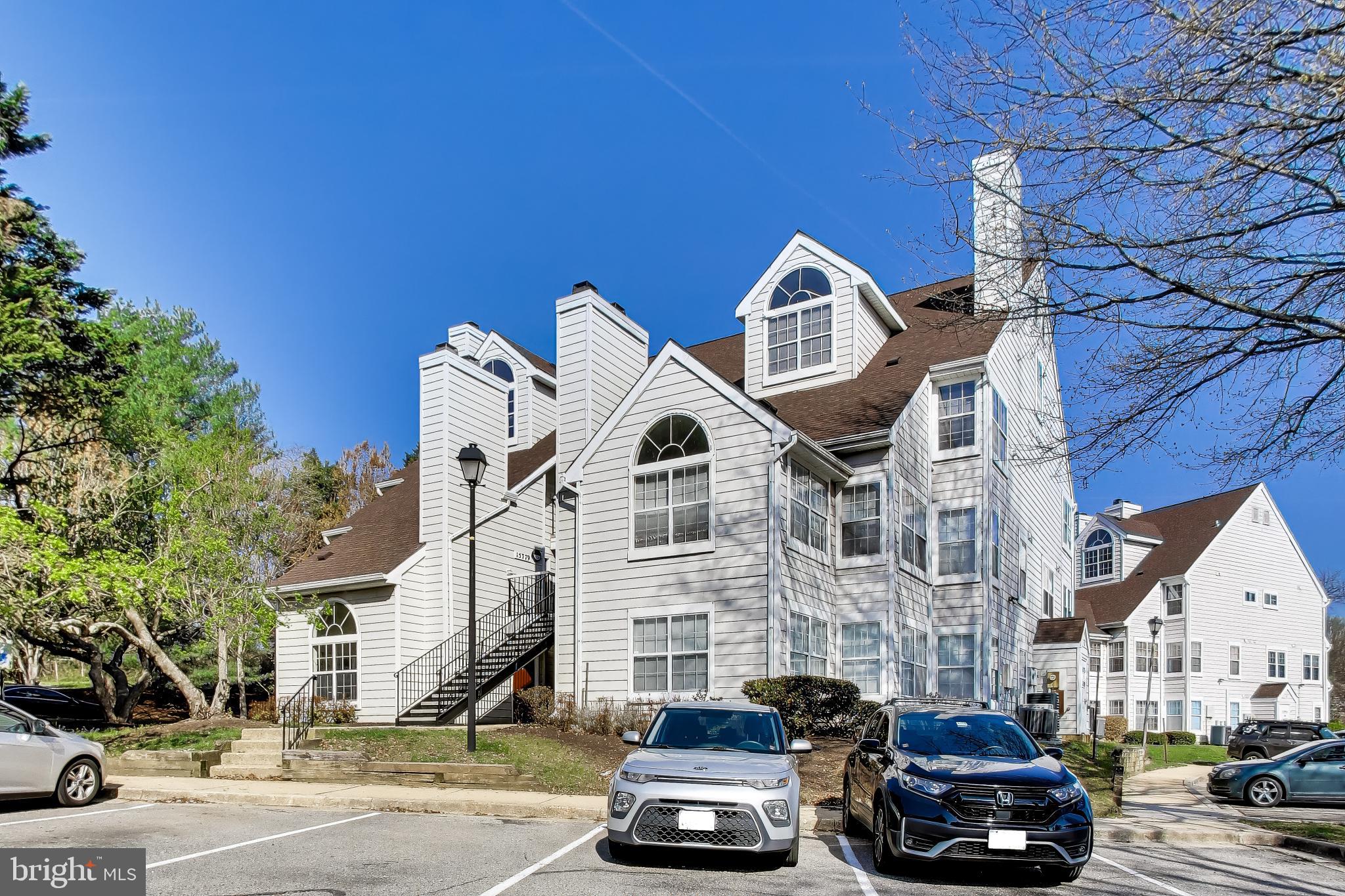 VISTAS AT BOWIE TOWN CTR - Residential