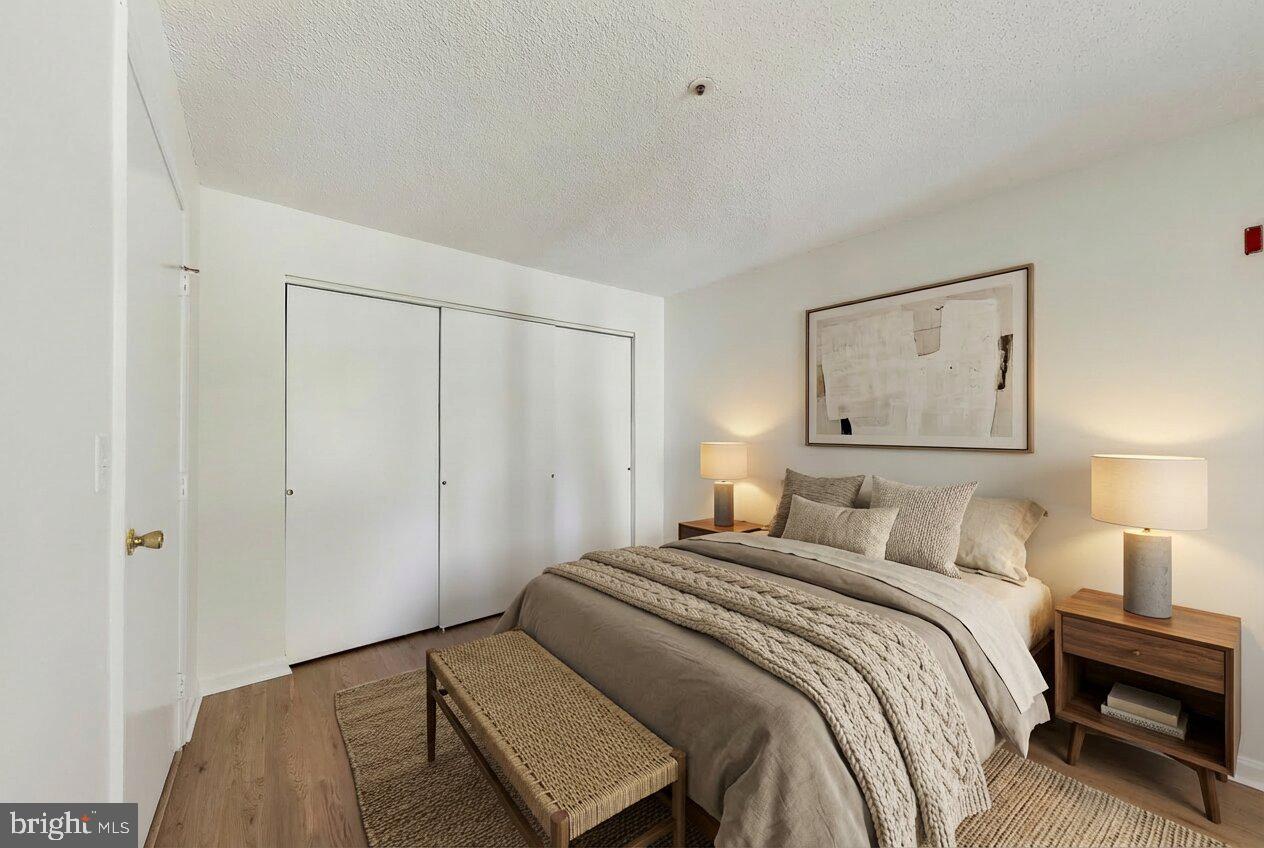 VISTAS AT BOWIE TOWN CTR - Residential