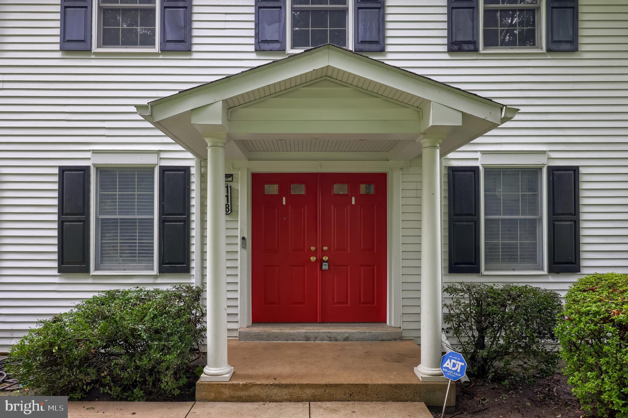 118 BENTLEY LANE
