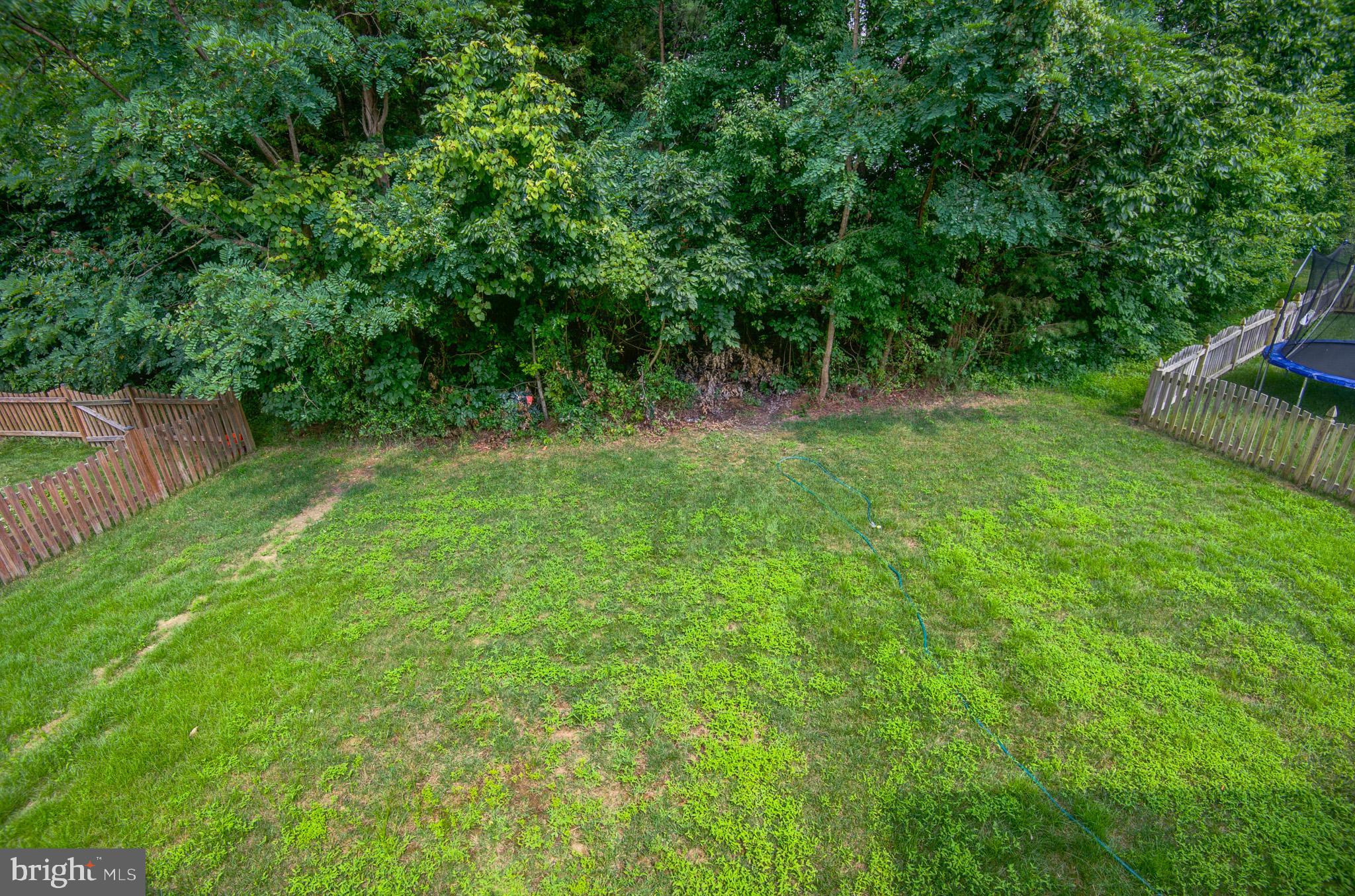 ESTATES AT ELK RUN - Residential Lease