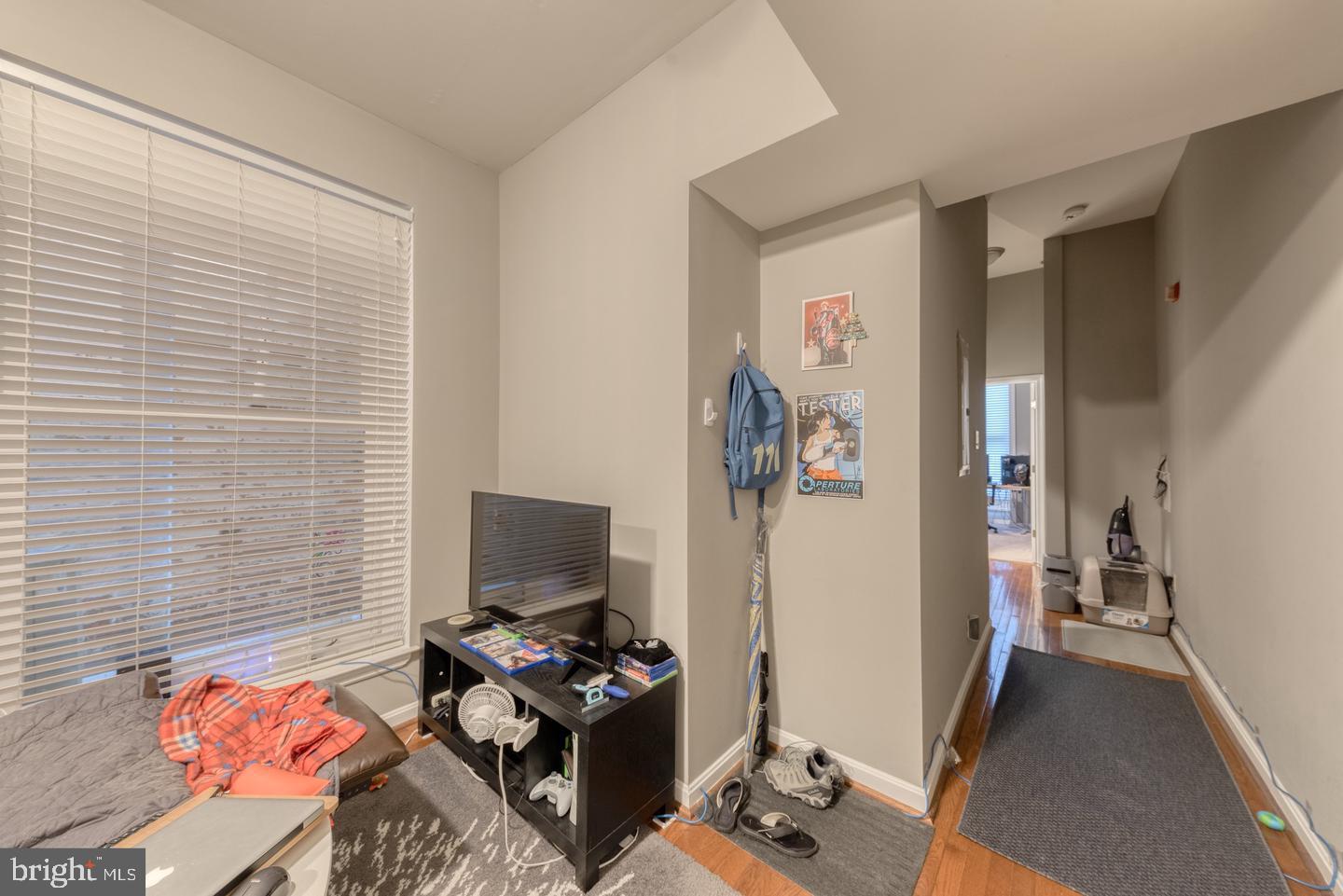 MOUNT VERNON PLACE HISTORIC DISTRICT - Residential Lease