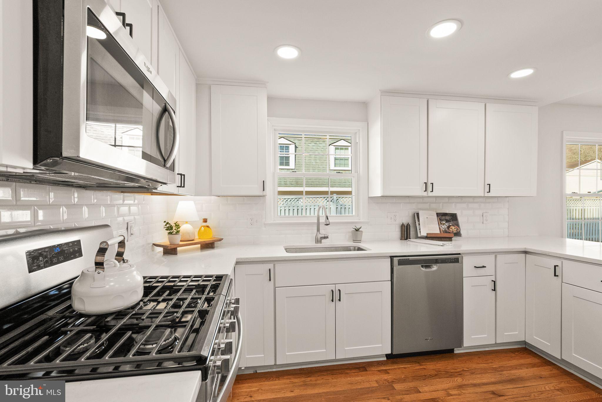 MILWAY MEADOWS - Residential