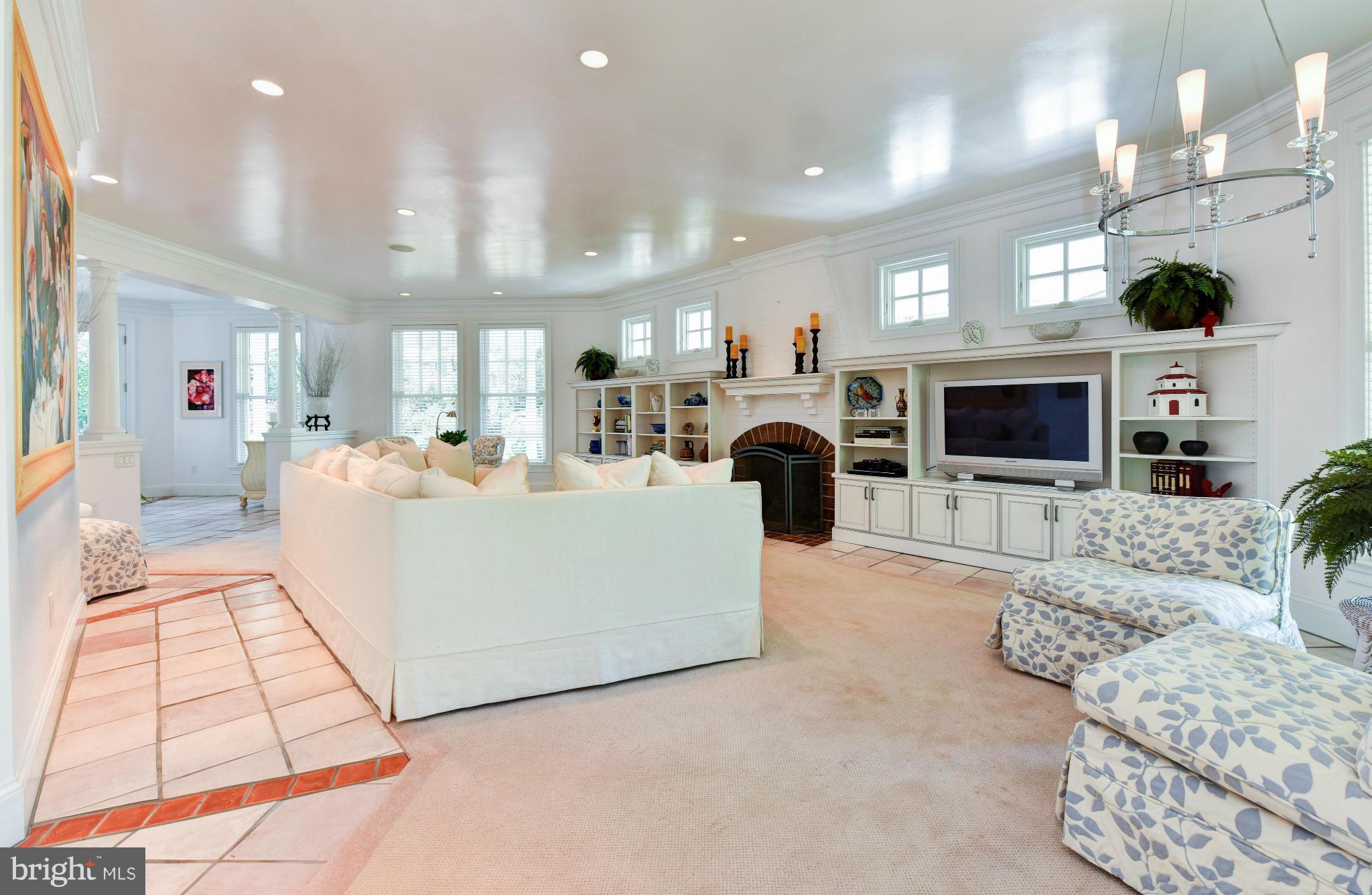 OLD DOMINION GARDENS - Residential