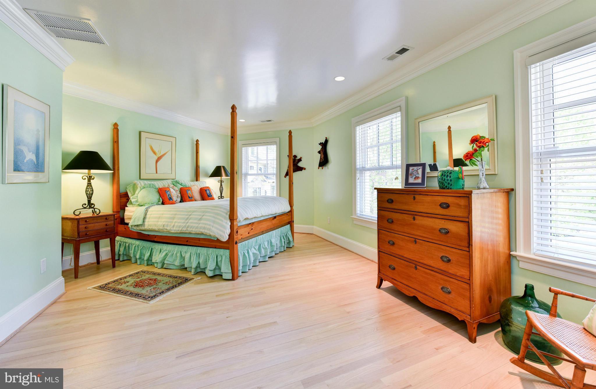 OLD DOMINION GARDENS - Residential