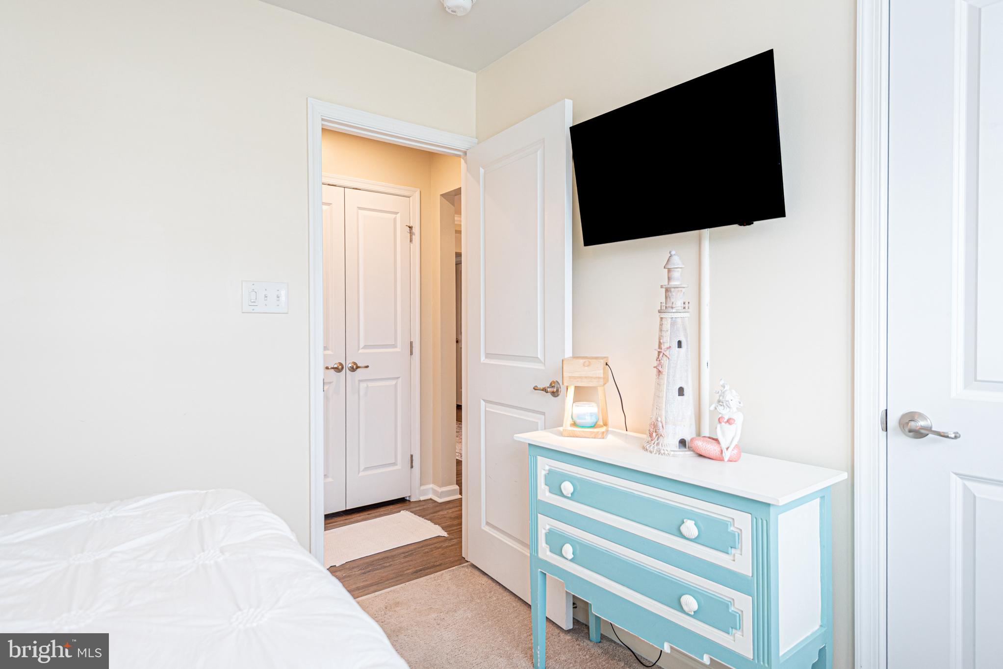 OCEAN WAY ESTATES - Residential