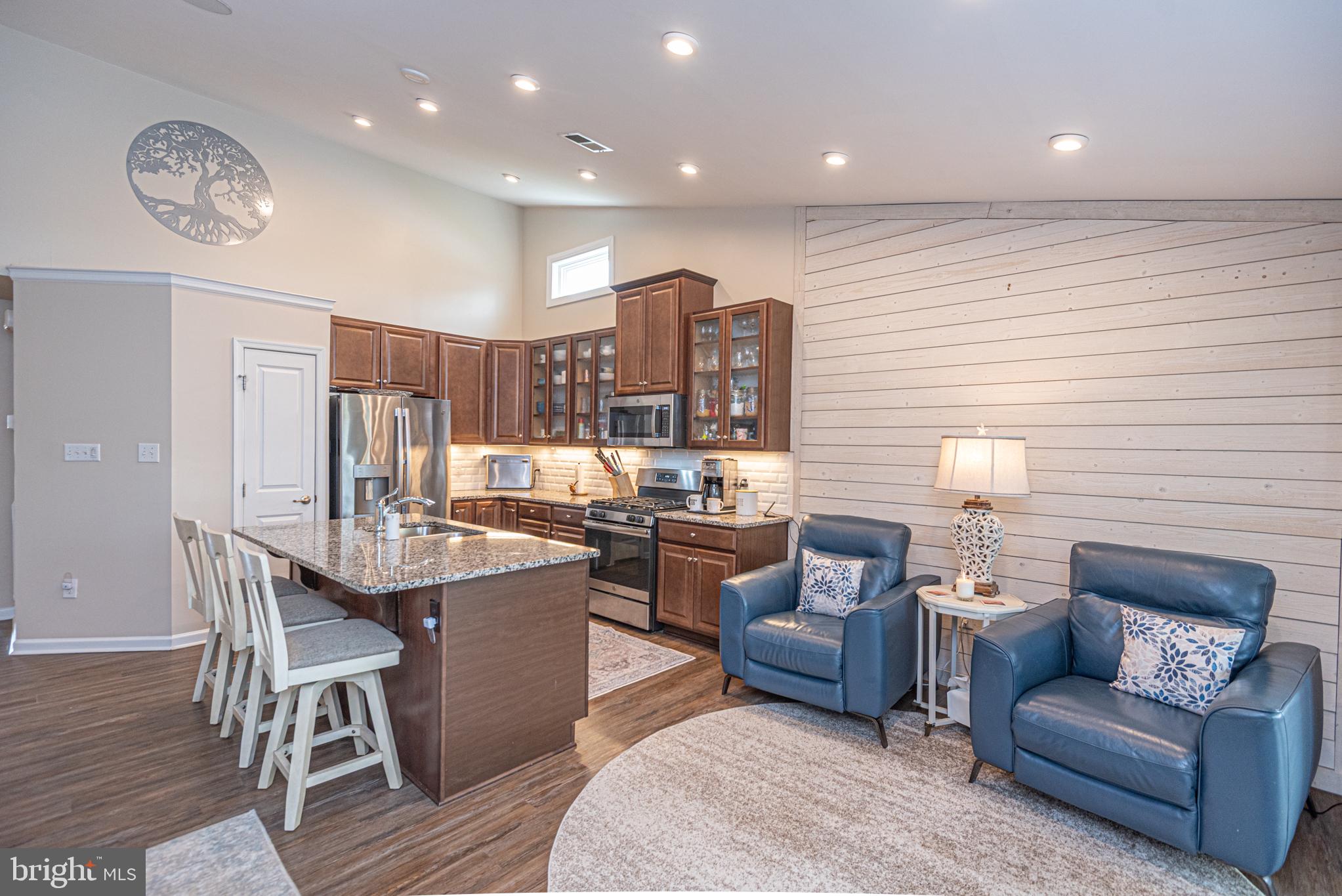 OCEAN WAY ESTATES - Residential