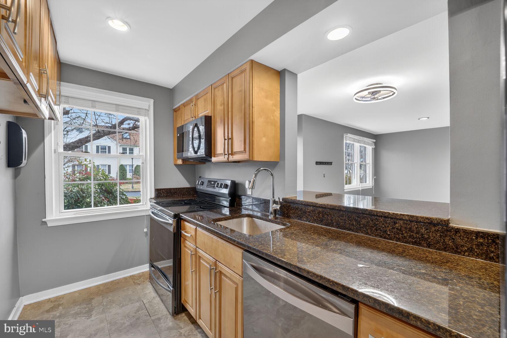 ROCK CREEK GARDENS - Residential