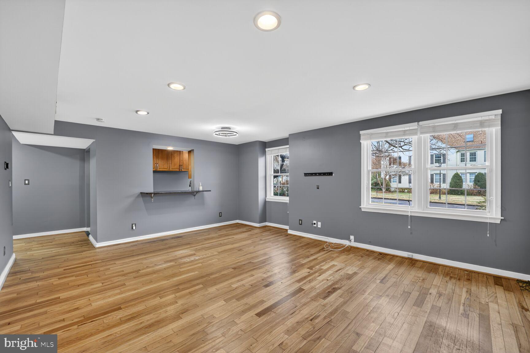 ROCK CREEK GARDENS - Residential