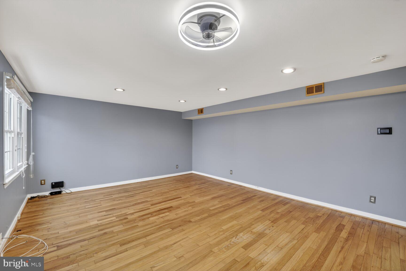 ROCK CREEK GARDENS - Residential