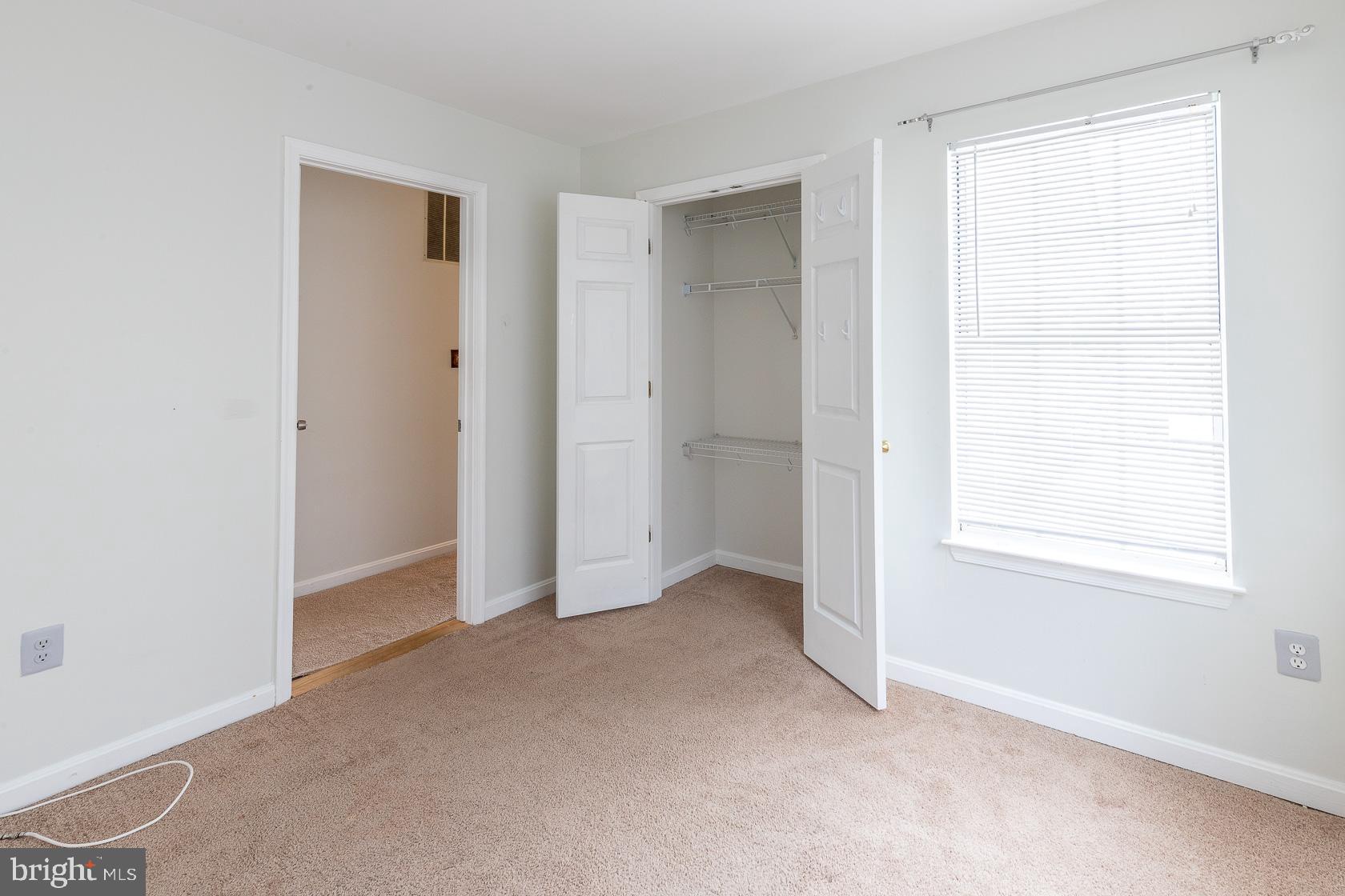 WHISPERING MEADOW - Residential Lease