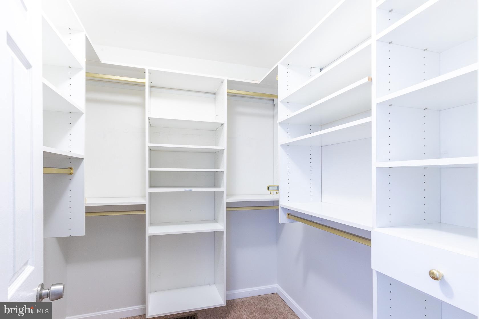 WHISPERING MEADOW - Residential Lease