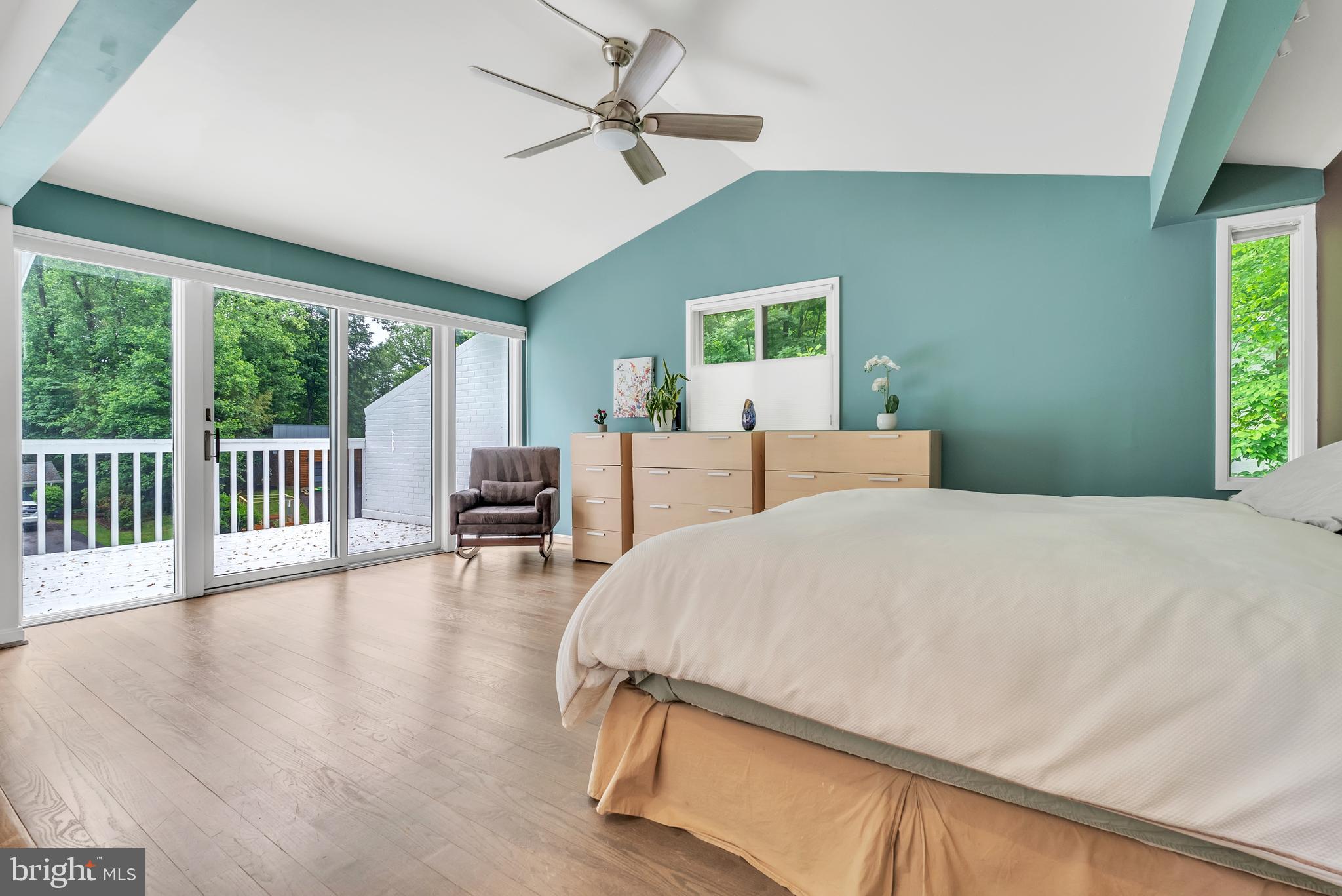 CARDEROCK SPRINGS - Residential