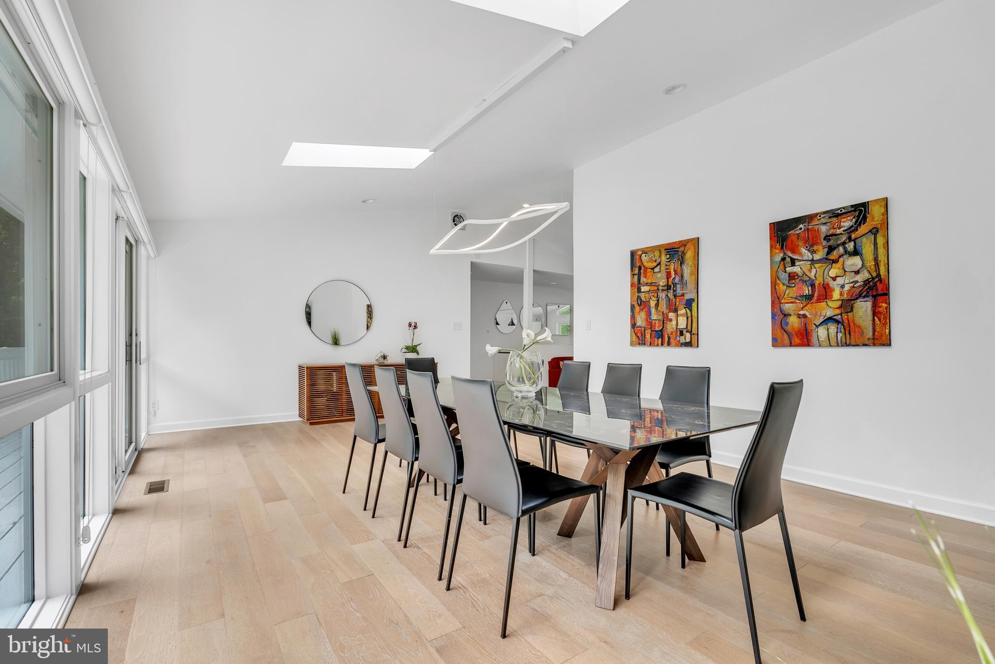 CARDEROCK SPRINGS - Residential