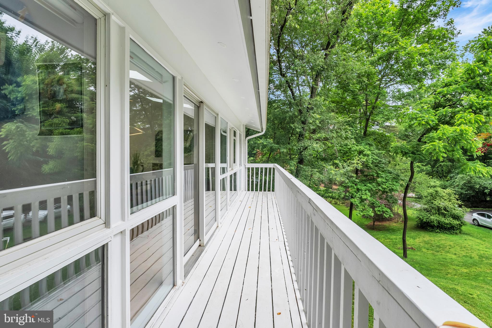 CARDEROCK SPRINGS - Residential