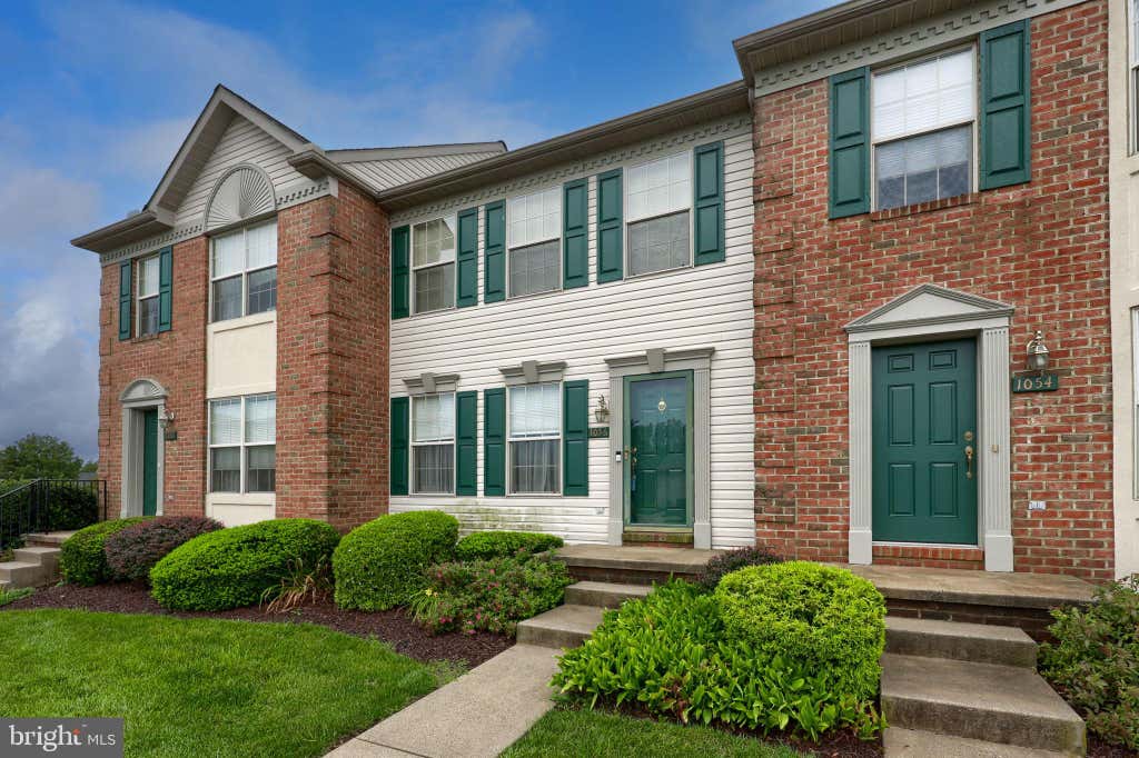 Photo of 1056 Cobblestone Lane, LANCASTER, PA 17601 (MLS # PALA2093196)
