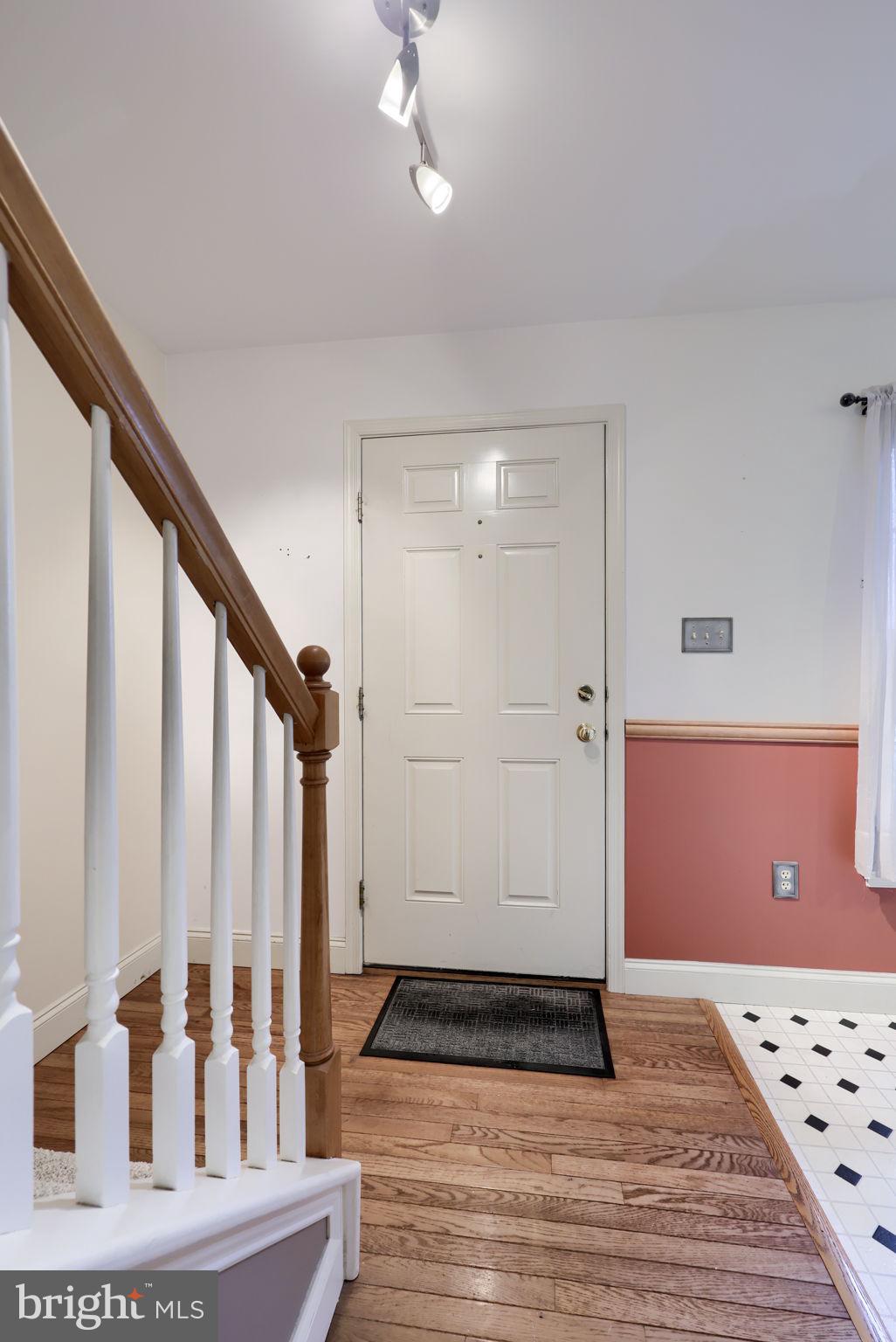 1056 COBBLESTONE LANE