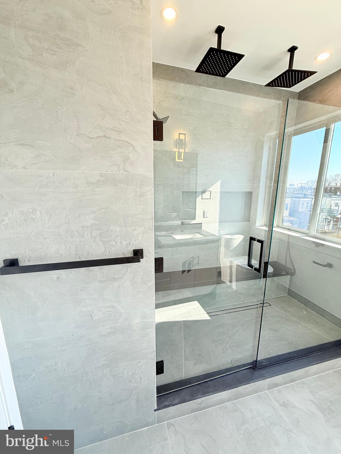 PORT RICHMOND - Residential