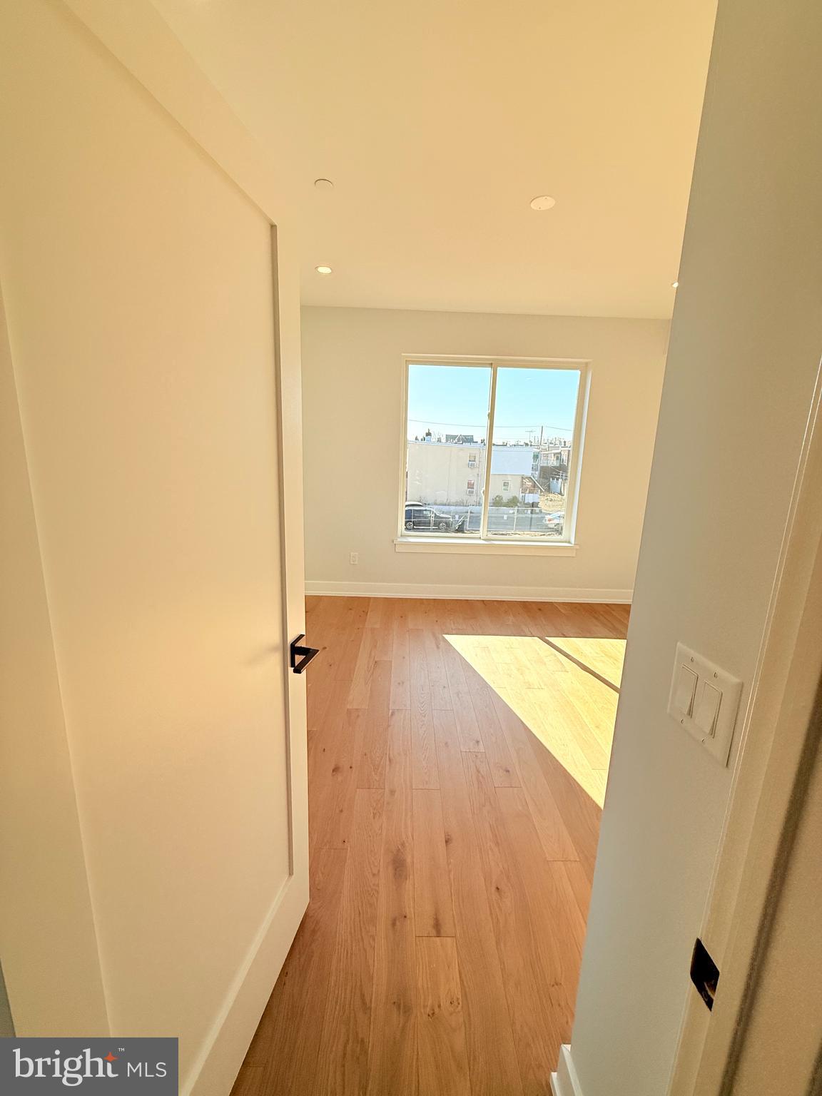 PORT RICHMOND - Residential