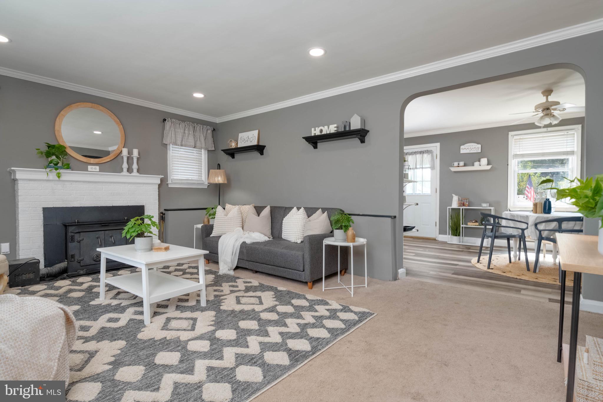 PERRY HALL - Residential