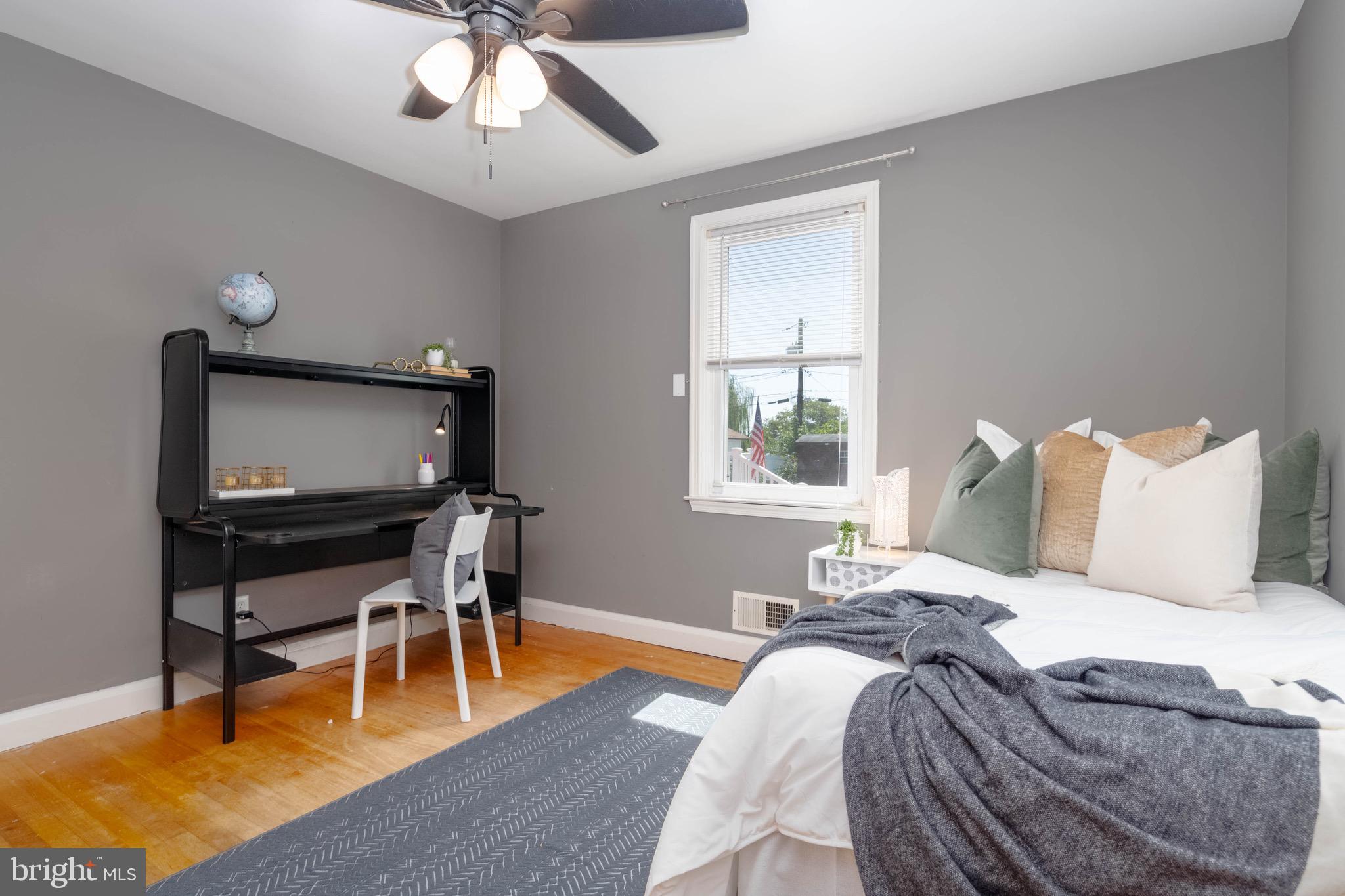 PERRY HALL - Residential