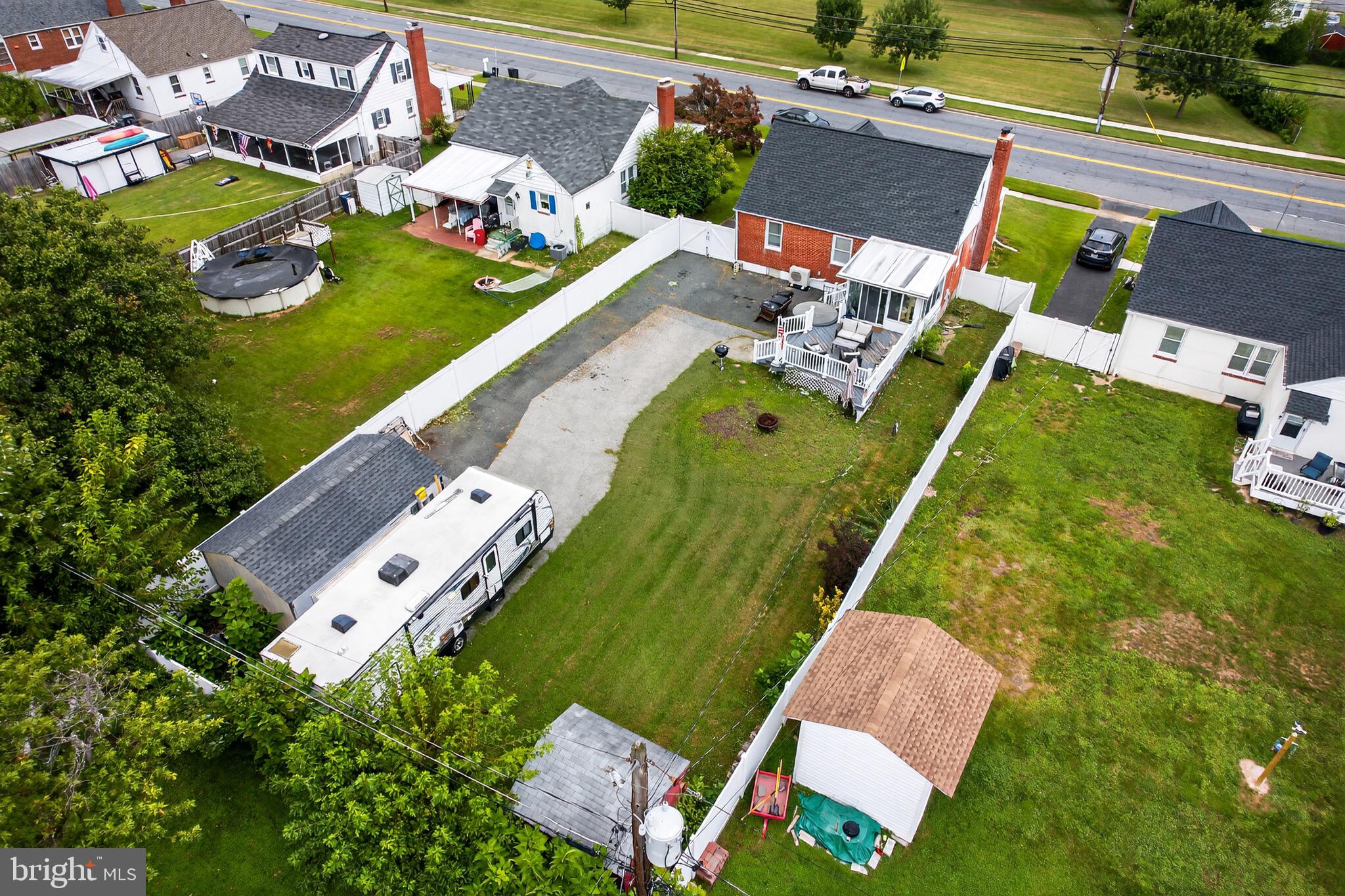 PERRY HALL - Residential