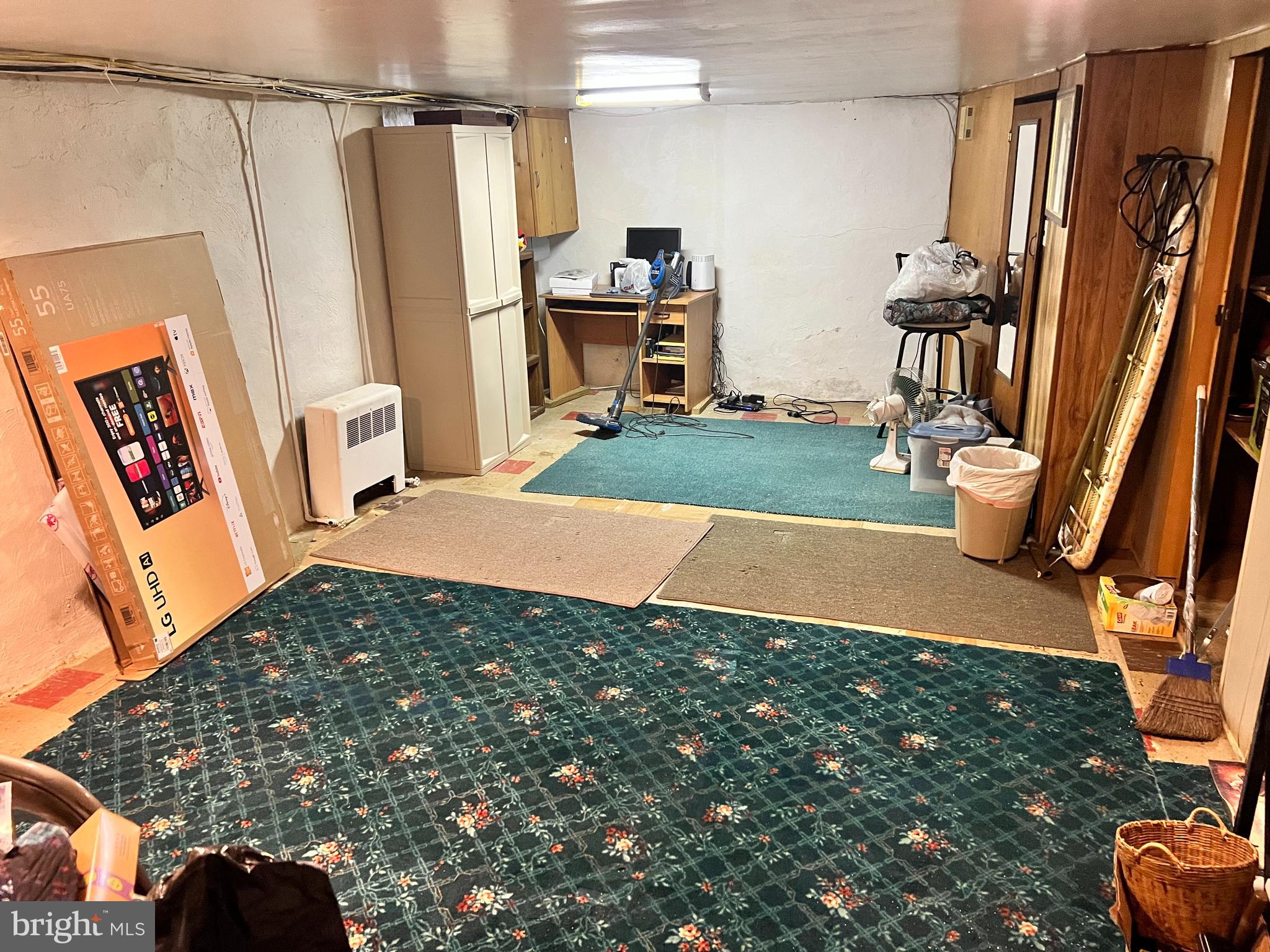 KENNETT SQ BORO - Residential