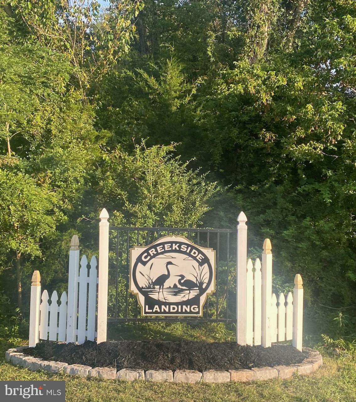 4 LOTS SOUTH LITTLE CREEK RD