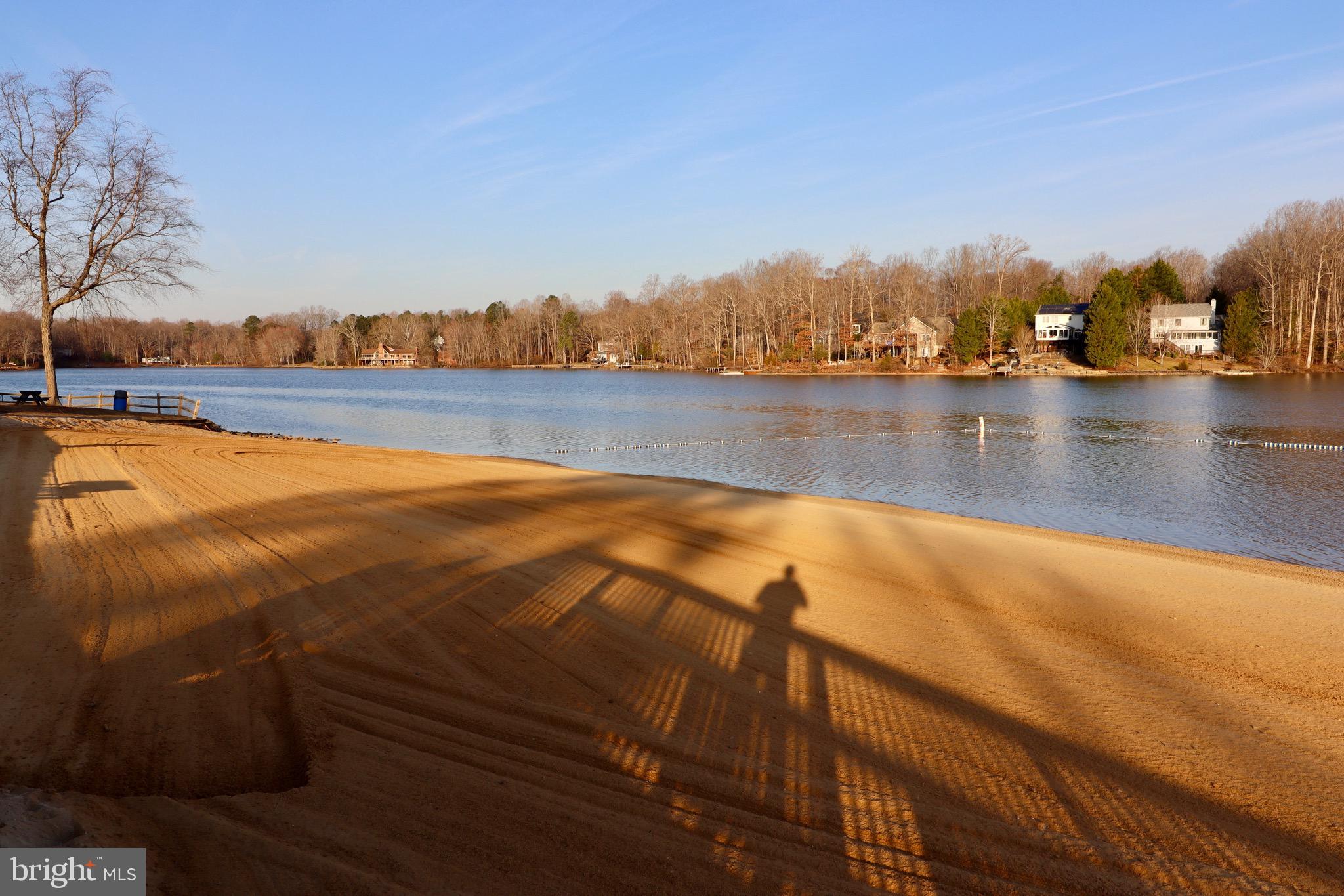 LAKE LAND OR - Residential