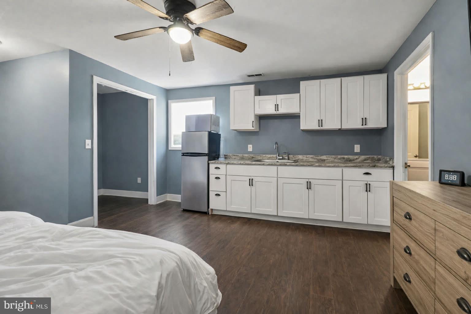 LAKE LAND OR - Residential