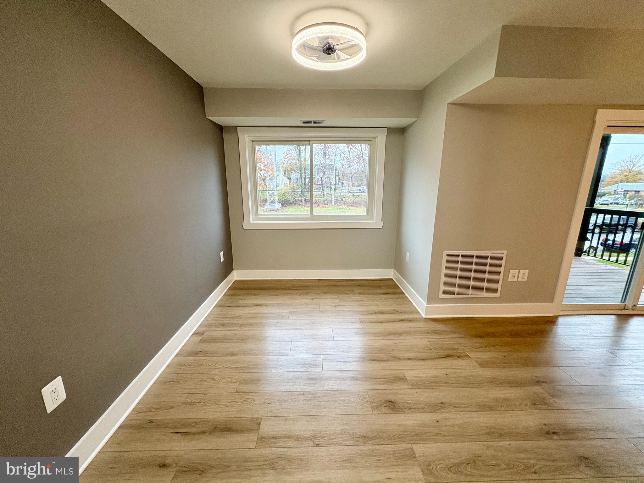 212 PARK TERRACE COURT SE 72