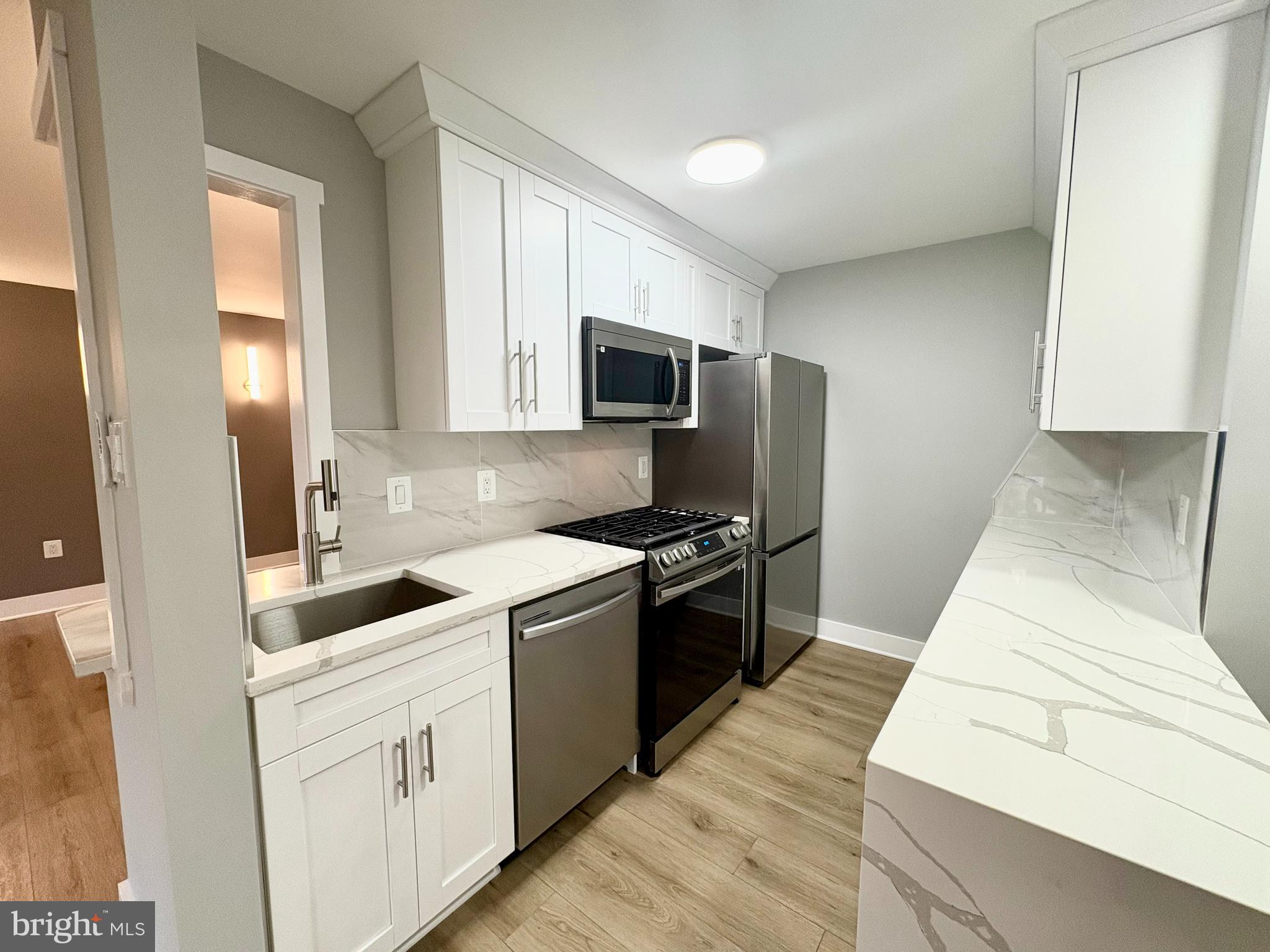 PARK TERRACE - Residential