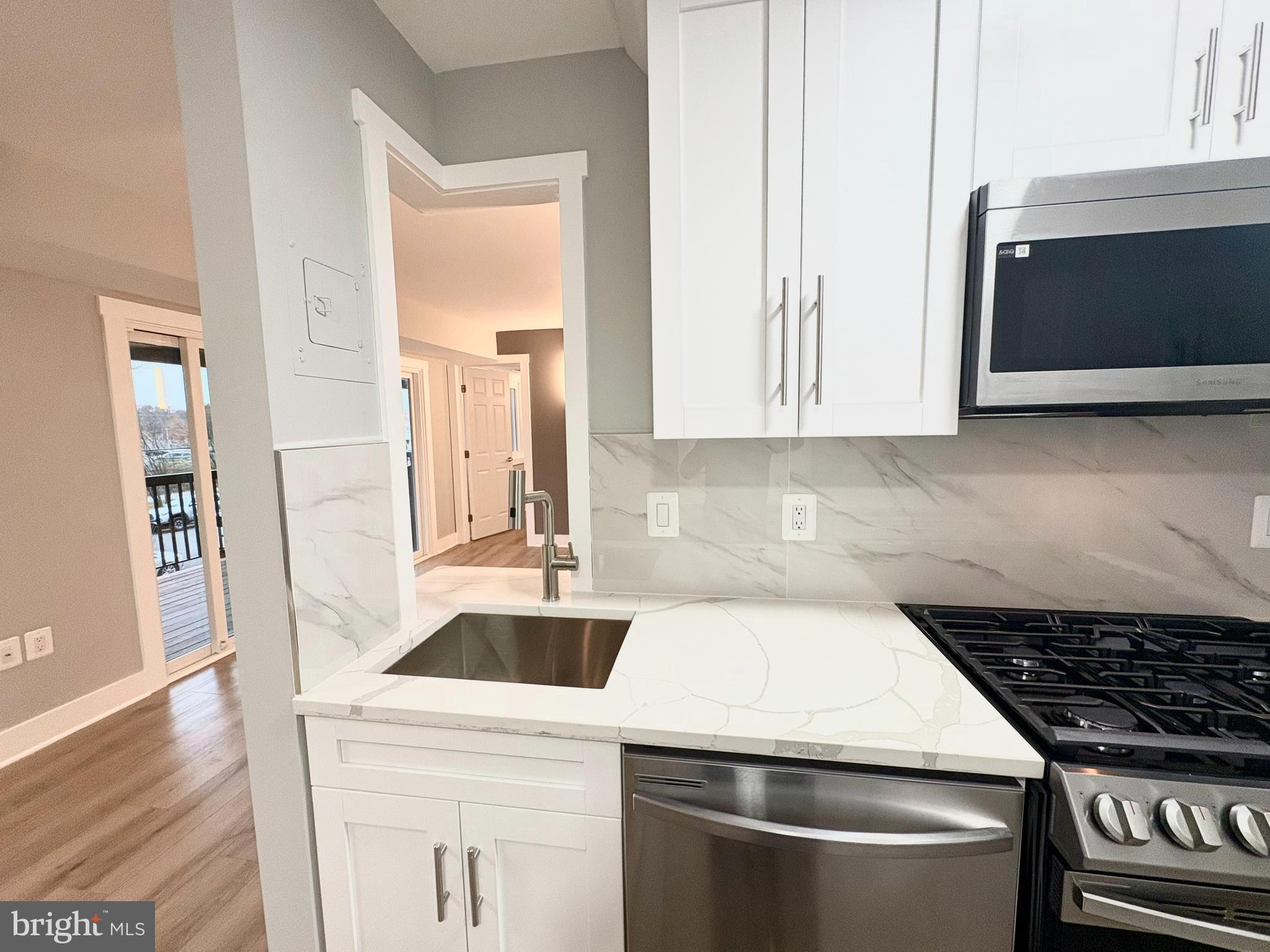 PARK TERRACE - Residential