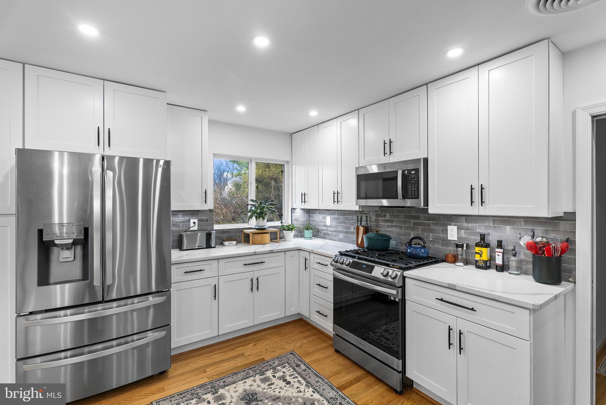 QUAINT ACRES - Residential