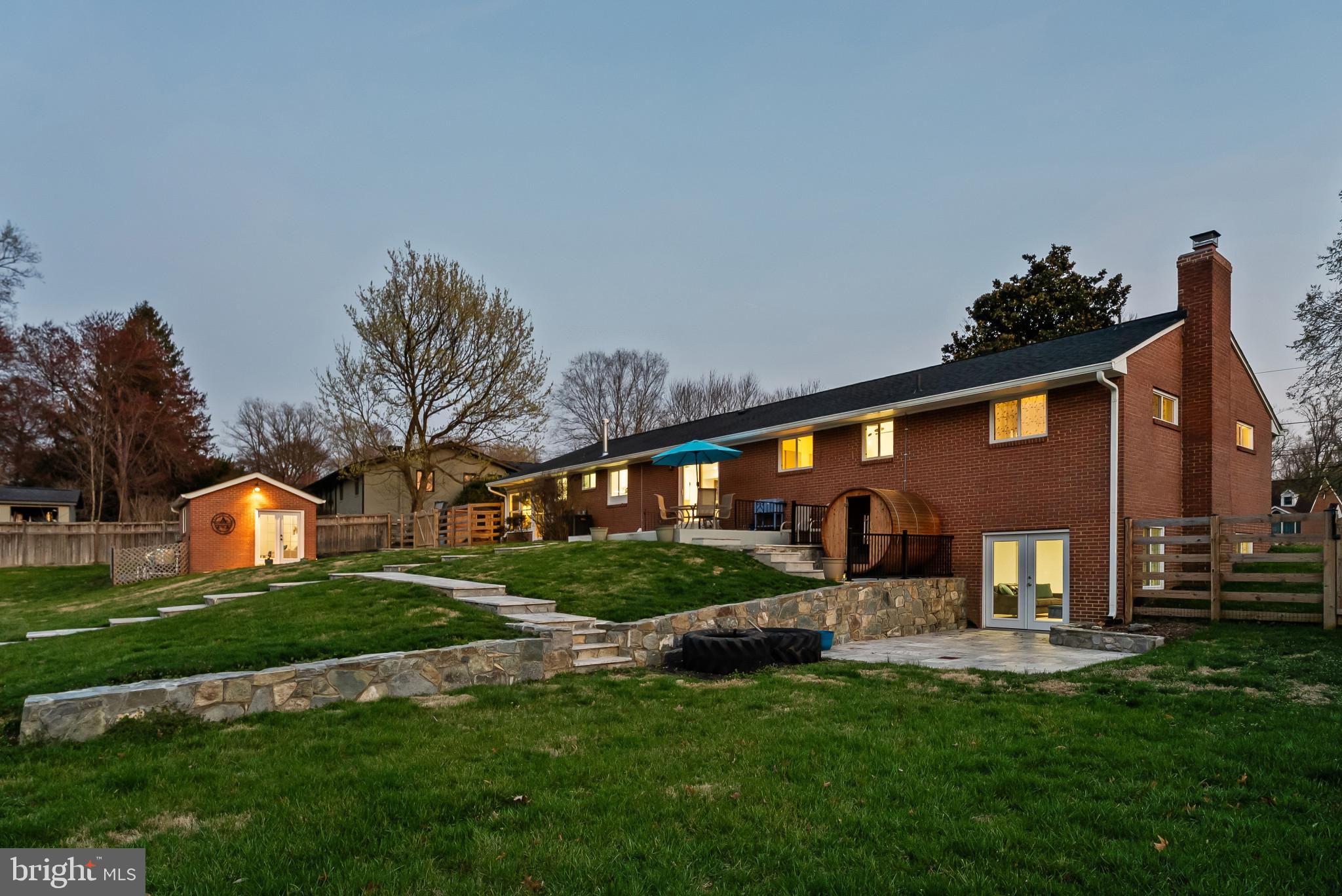 QUAINT ACRES - Residential