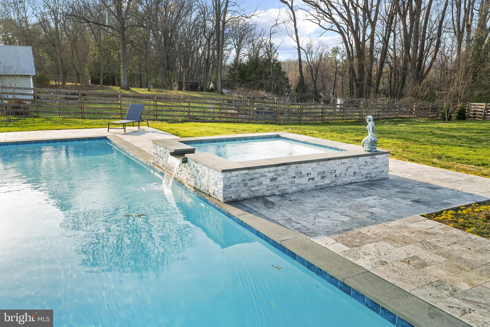 QUAINT ACRES - Residential