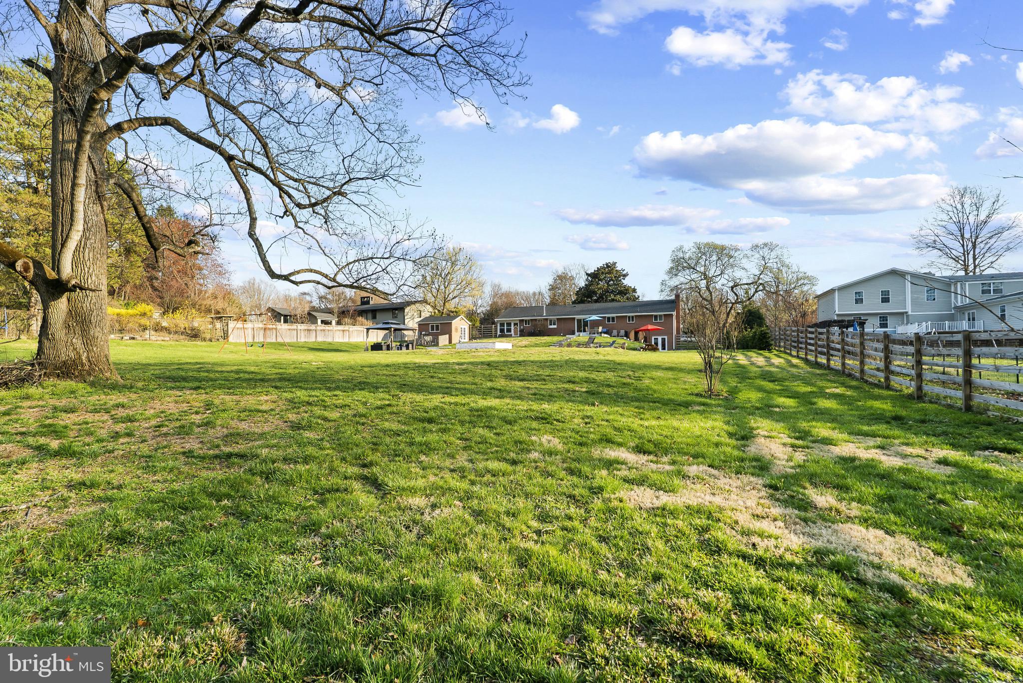 QUAINT ACRES - Residential