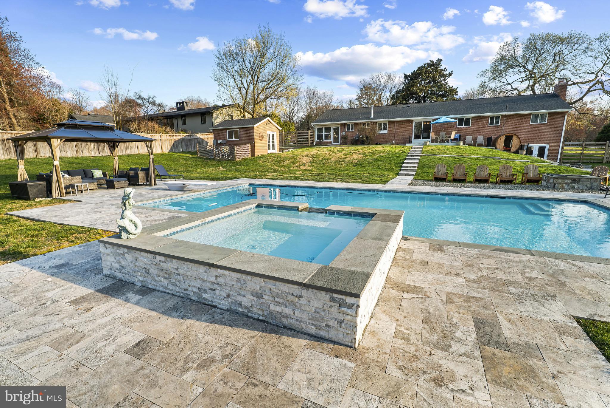 QUAINT ACRES - Residential