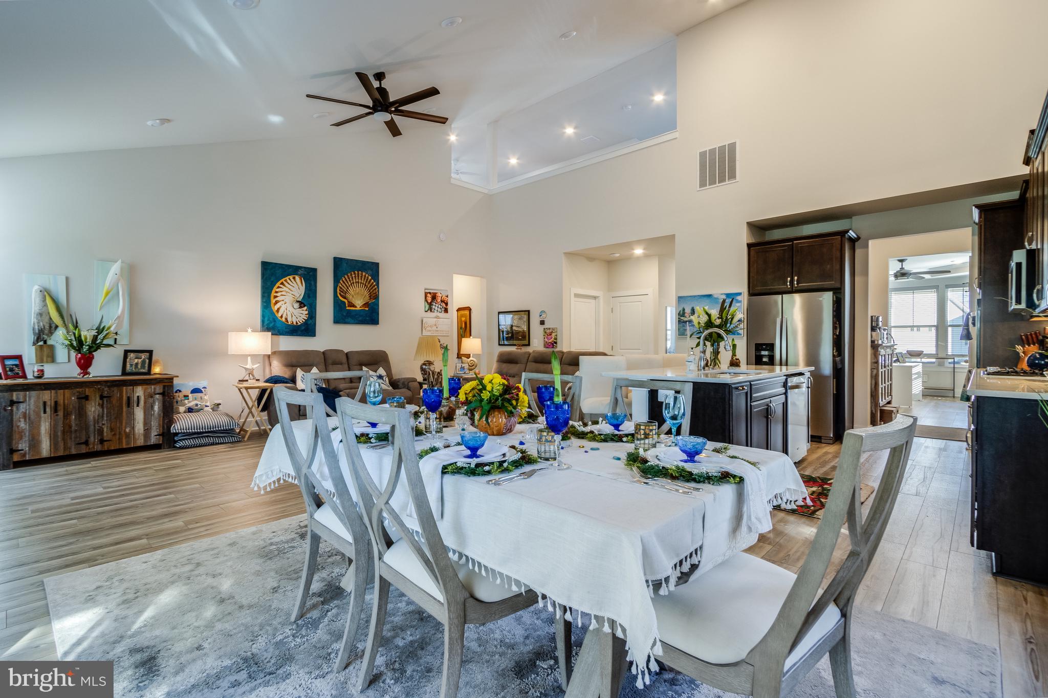 WHITE CREEK AT BETHANY - Residential