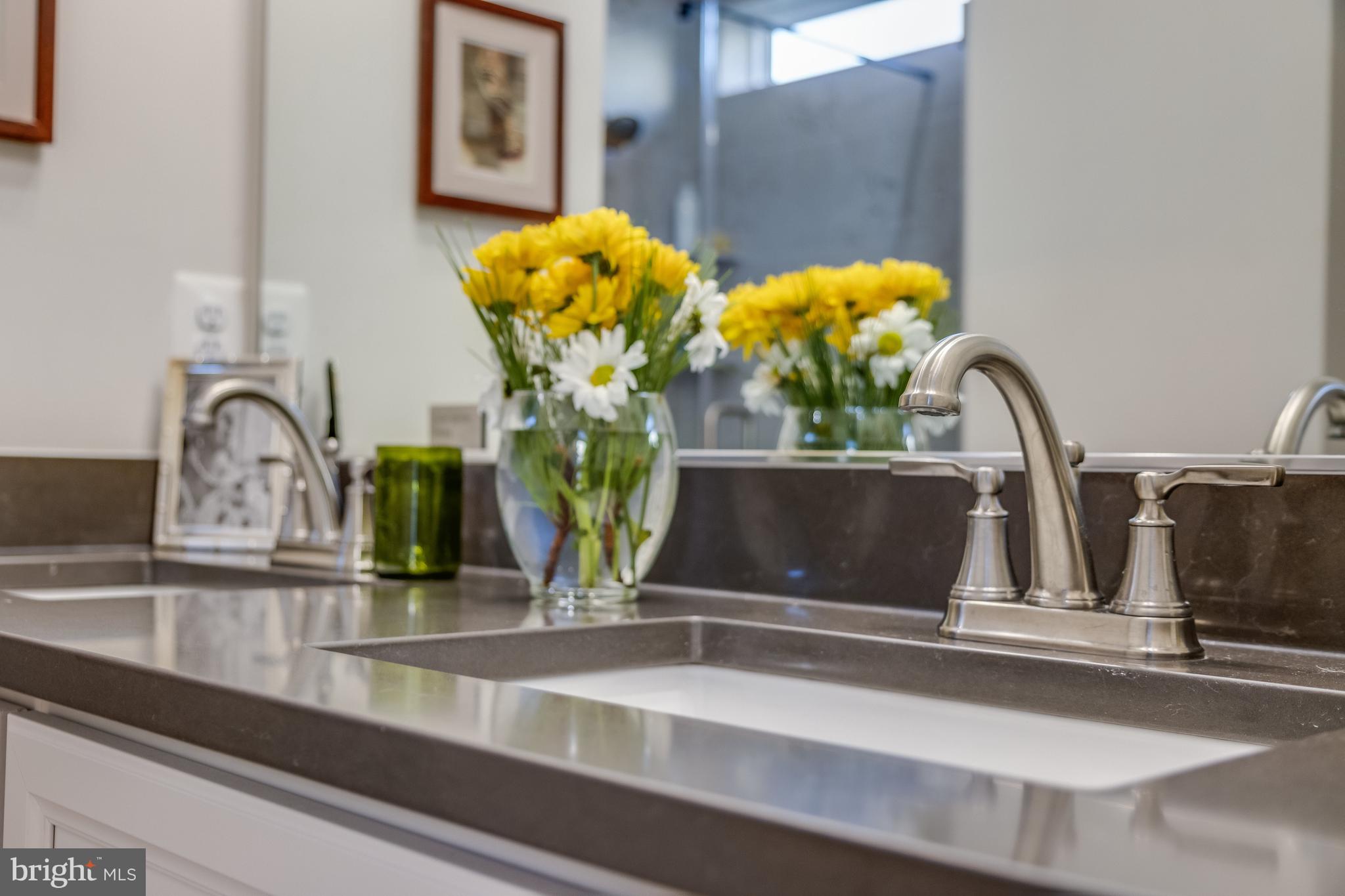 WHITE CREEK AT BETHANY - Residential