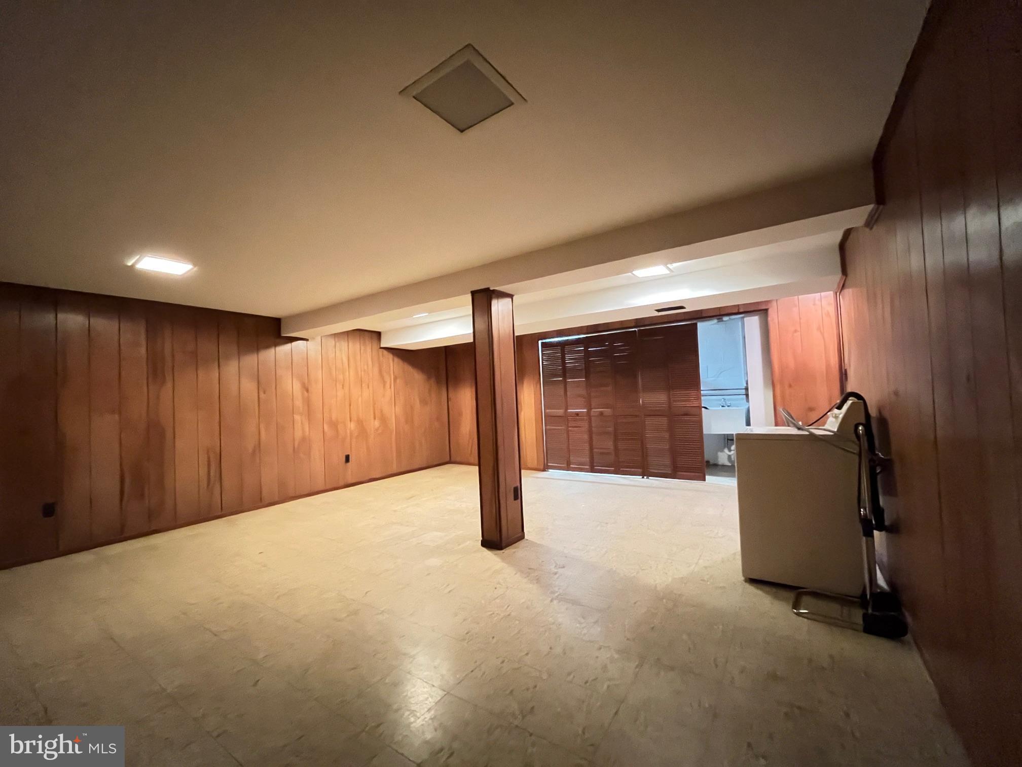 FALLSMEAD - Residential