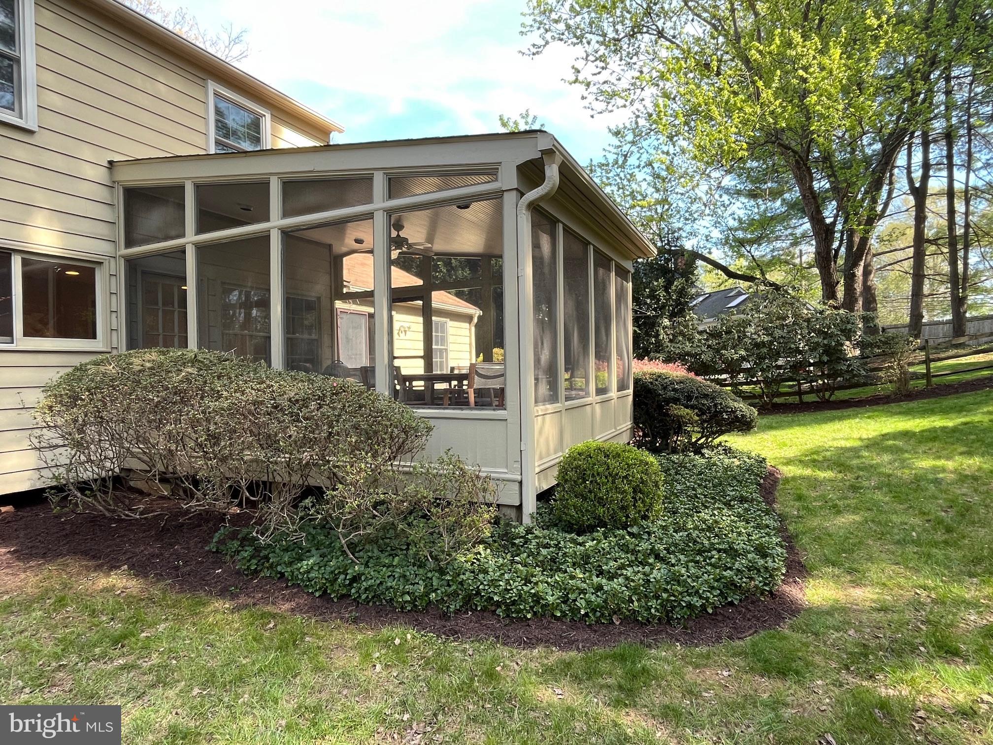 FALLSMEAD - Residential